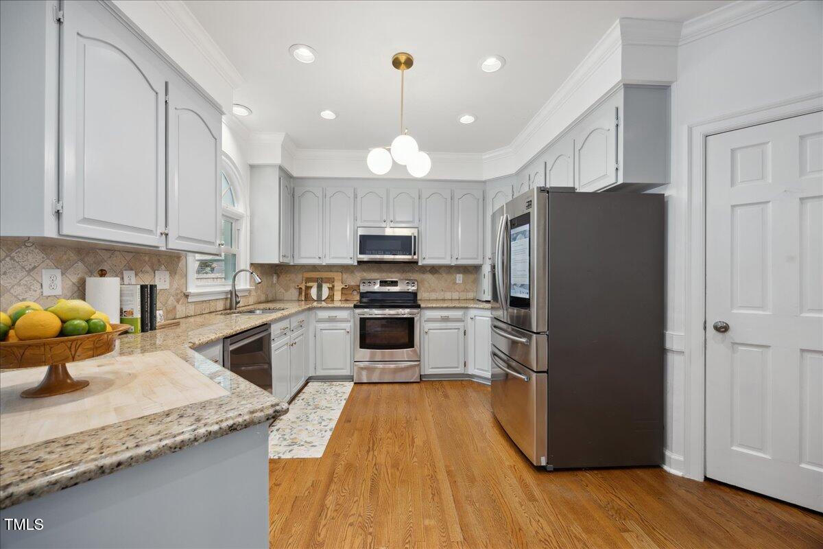 7917 Rooksley Court