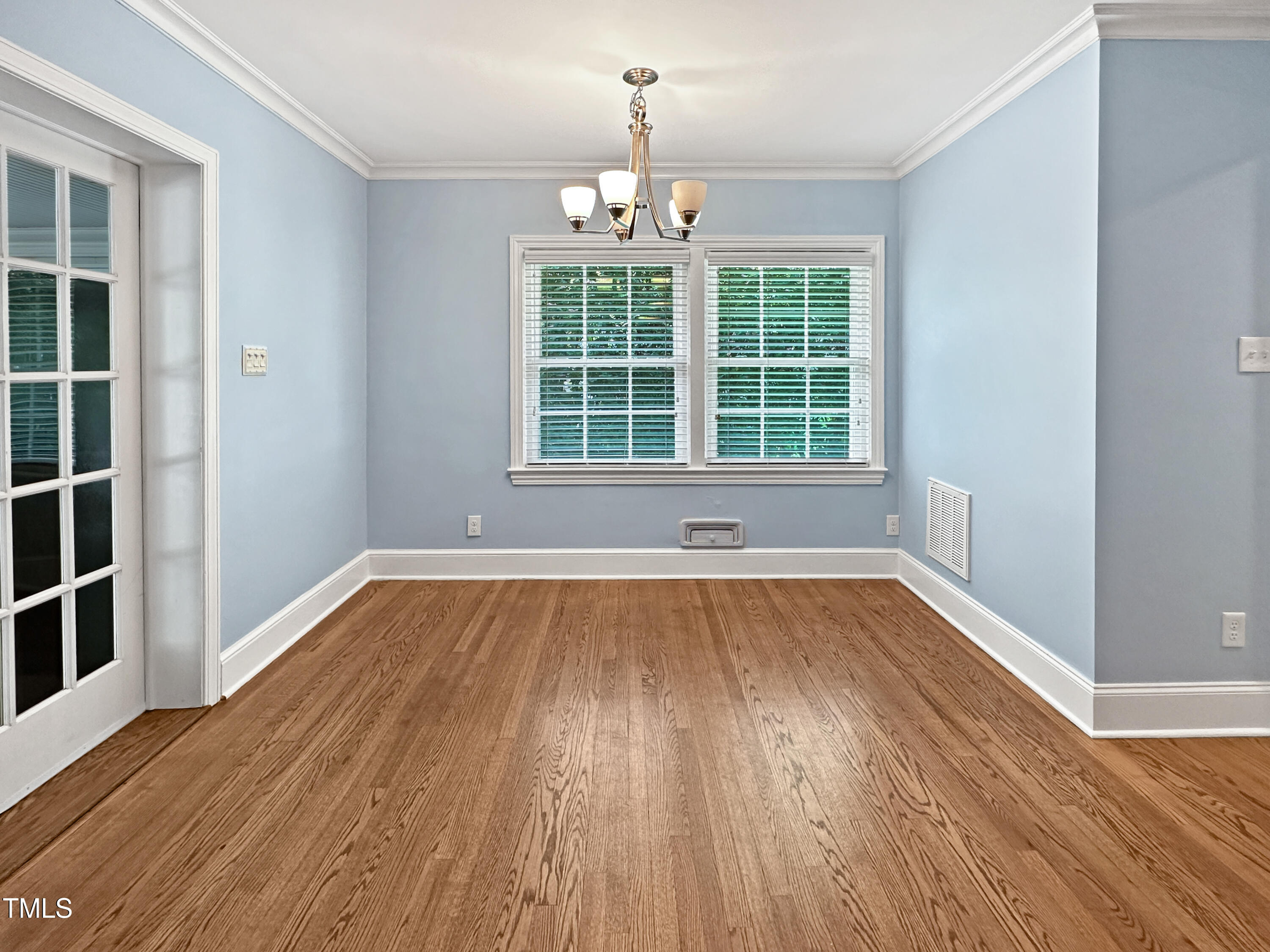 1318 Mayfair Road