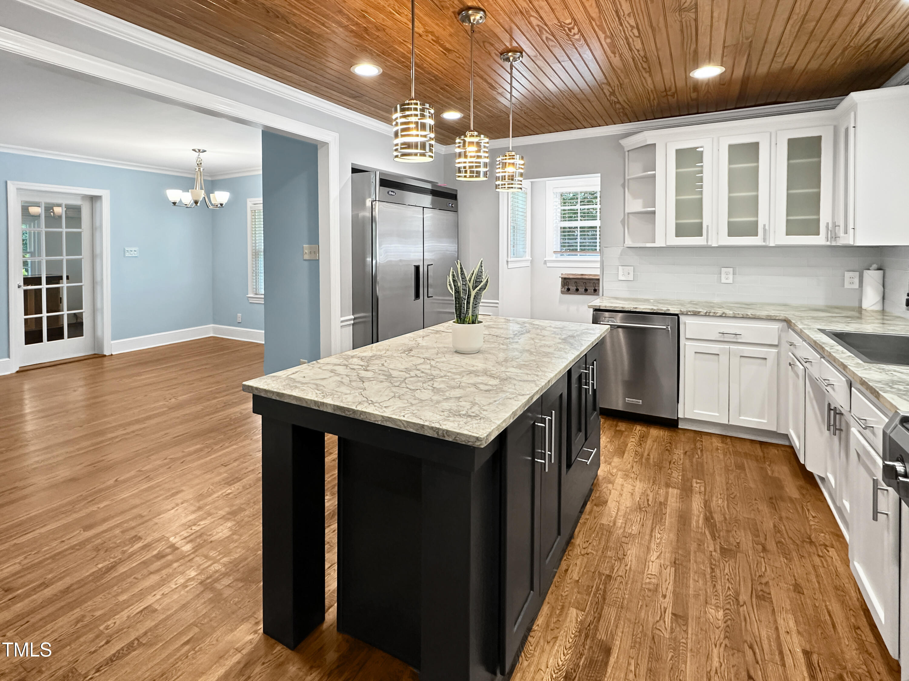 1318 Mayfair Road
