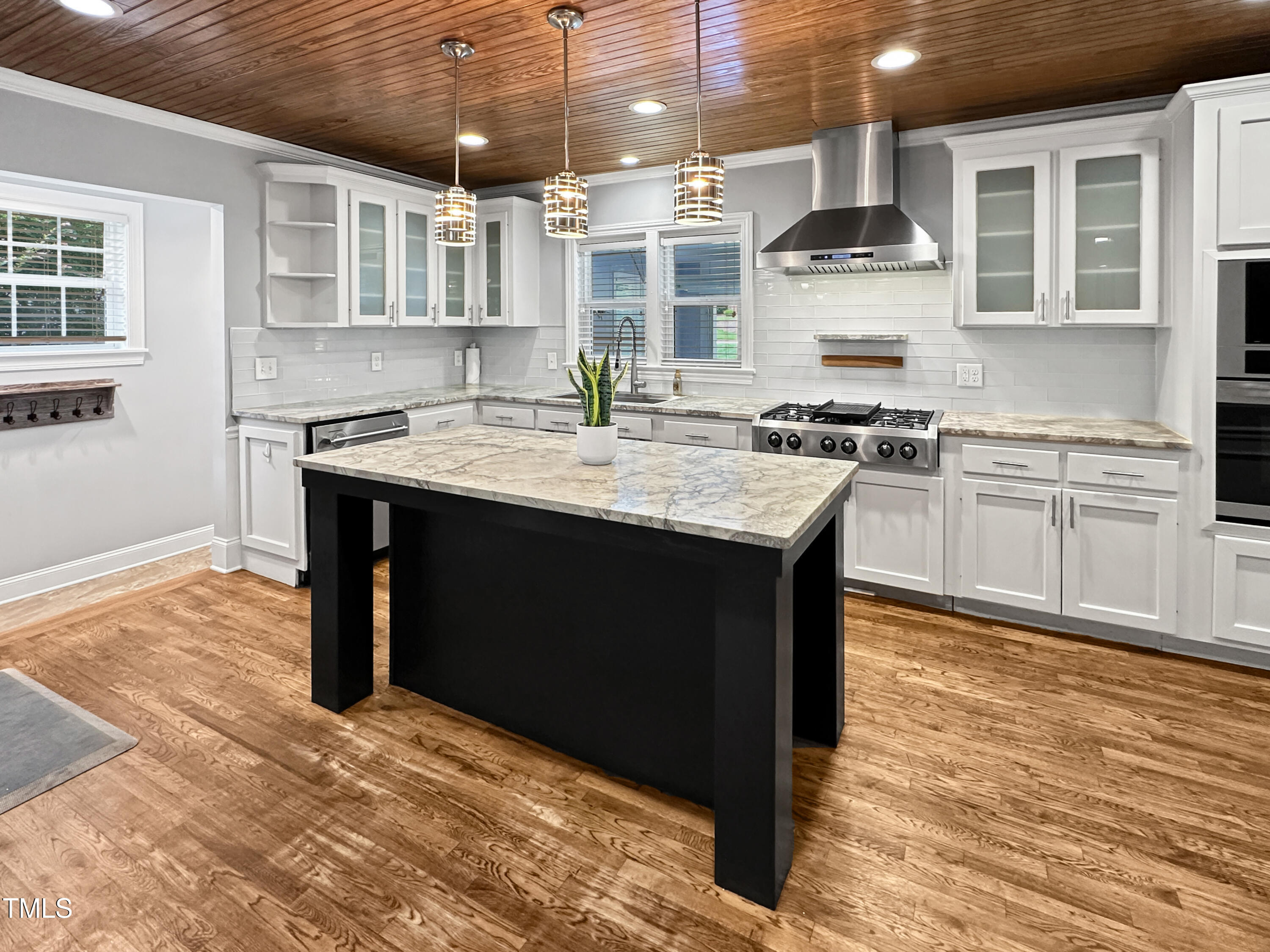 1318 Mayfair Road