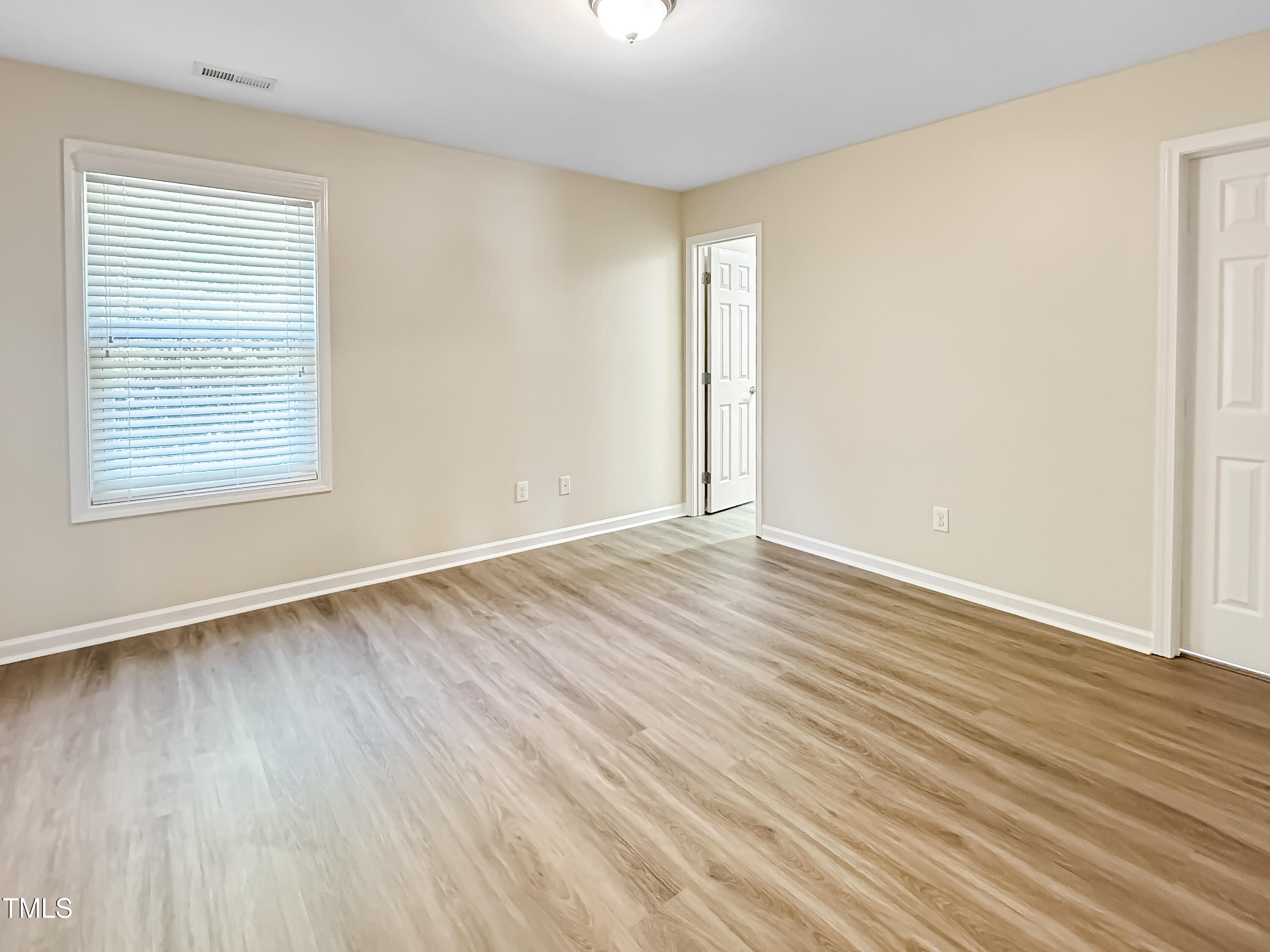 804 Blue Thorn Drive