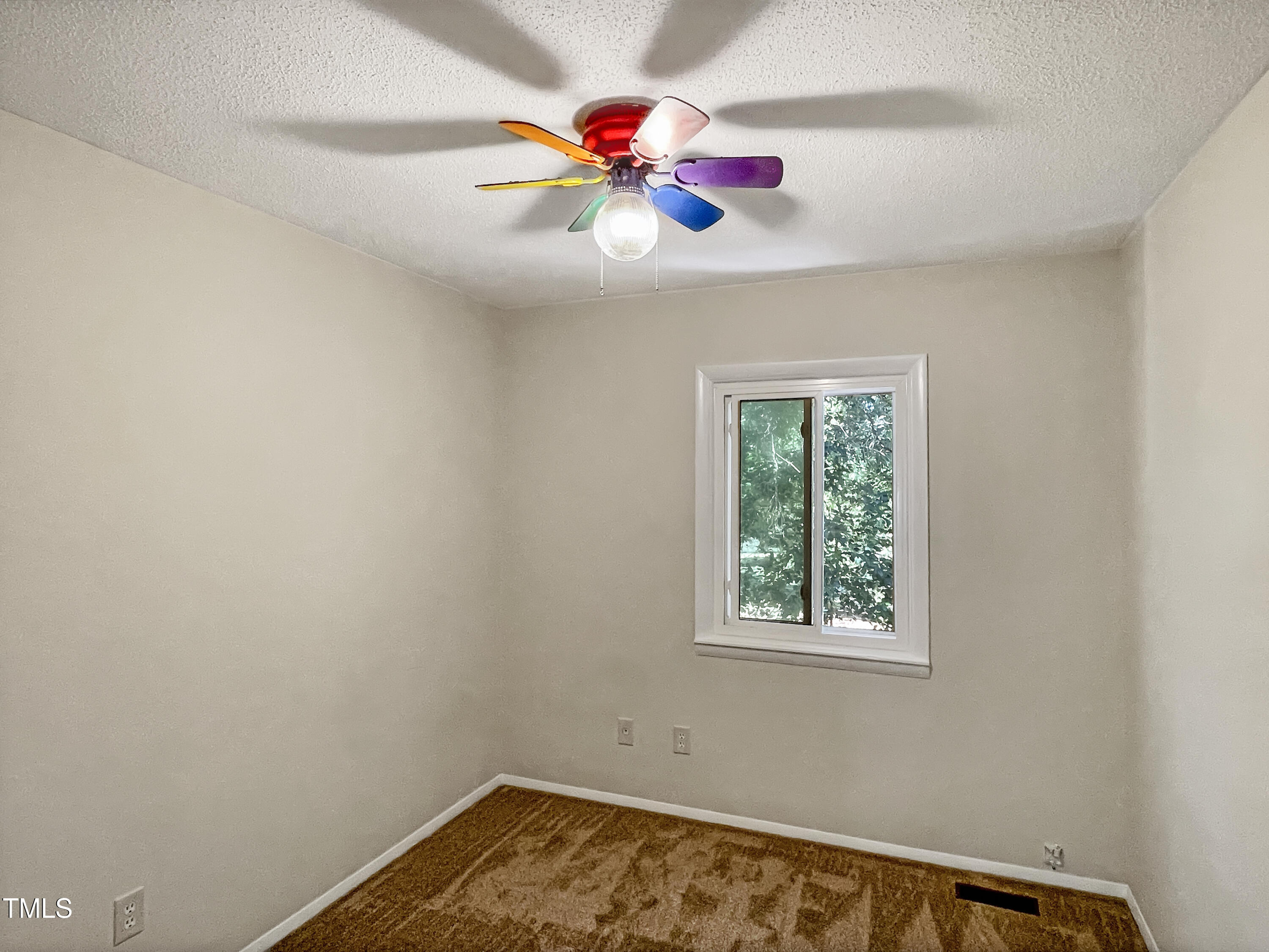 1409 Foxwood Drive