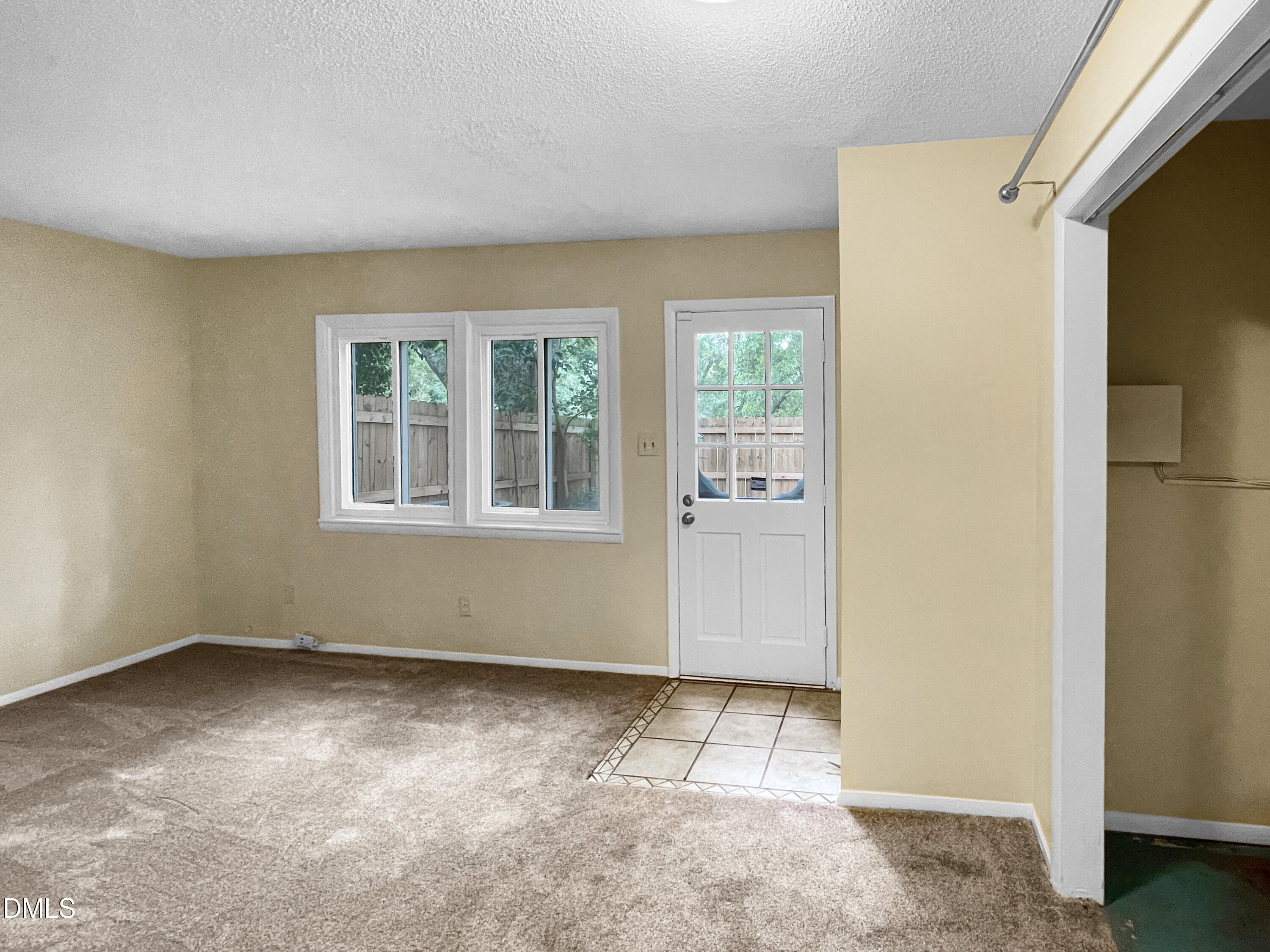 1409 Foxwood Drive