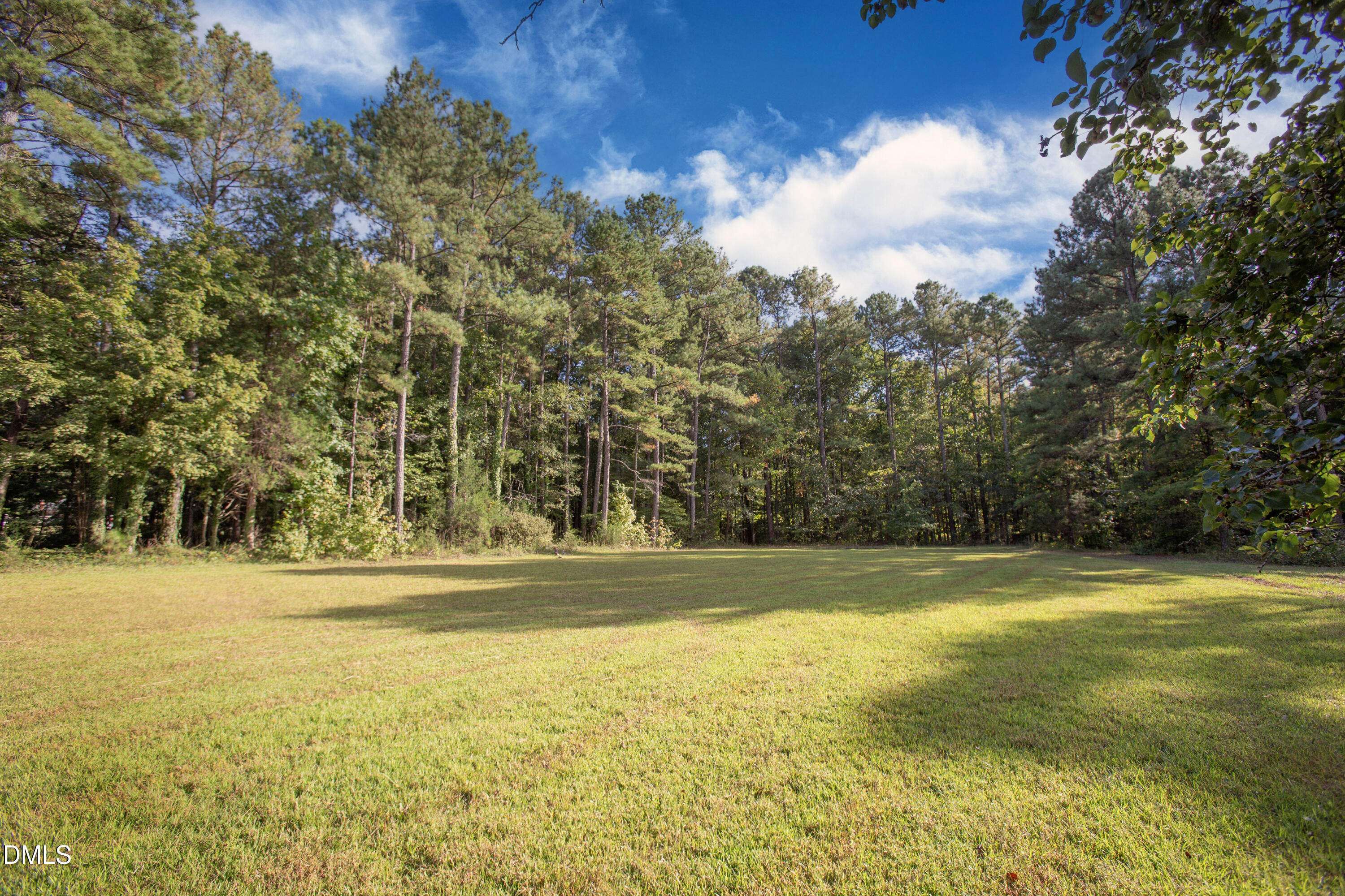 5512 Redwood Road