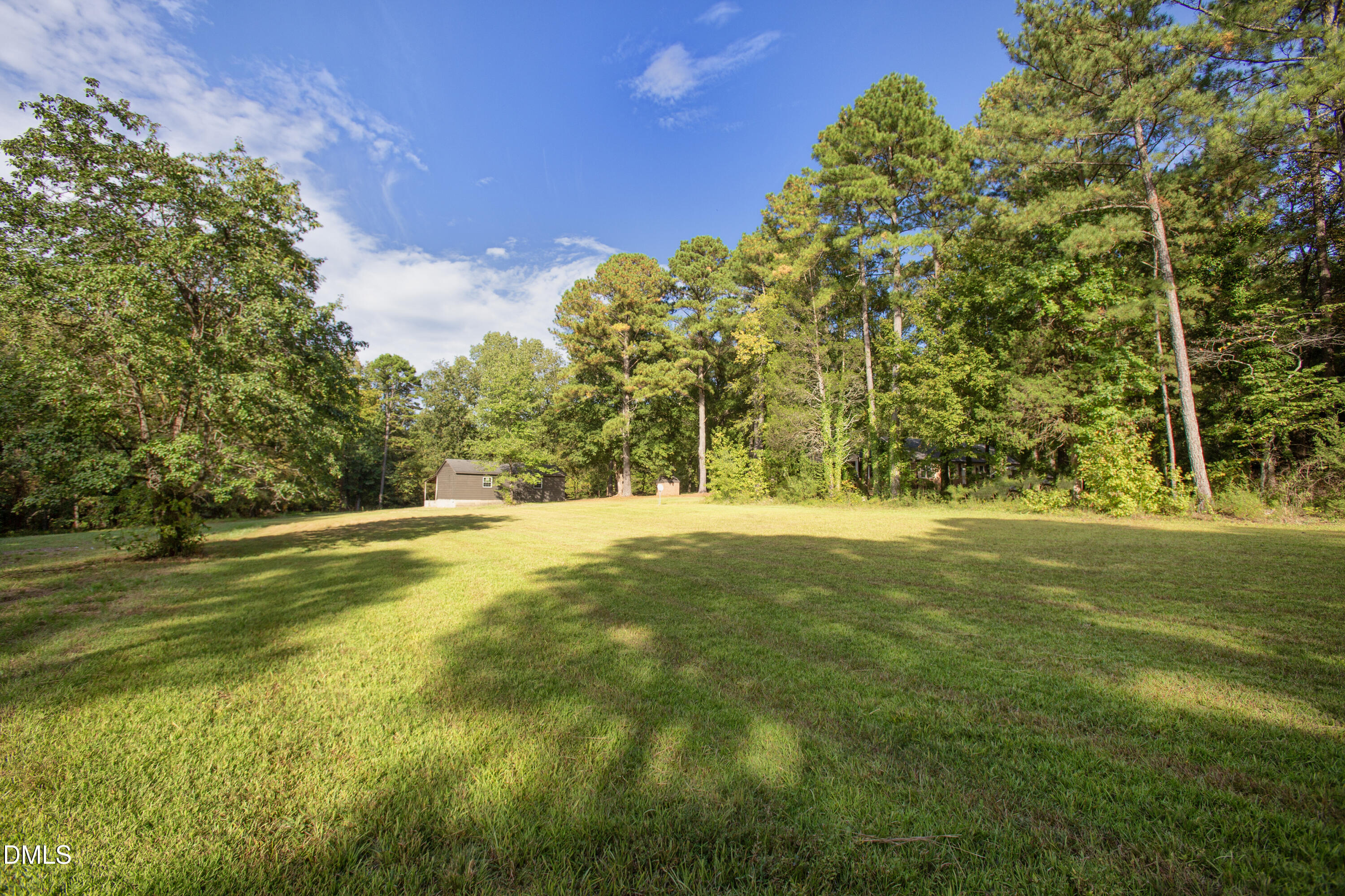 5512 Redwood Road