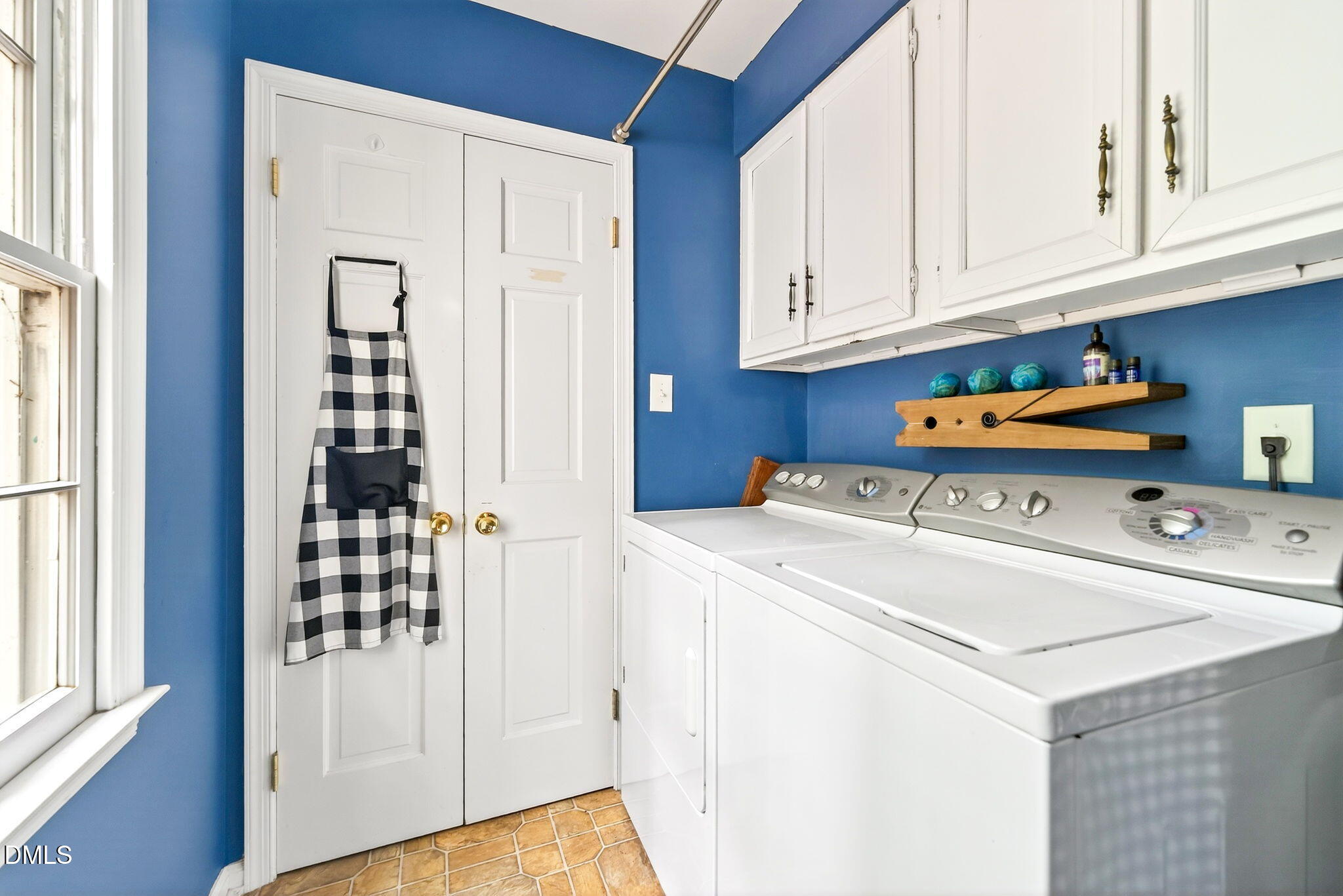 7810 Vauxhill Drive, Raleigh