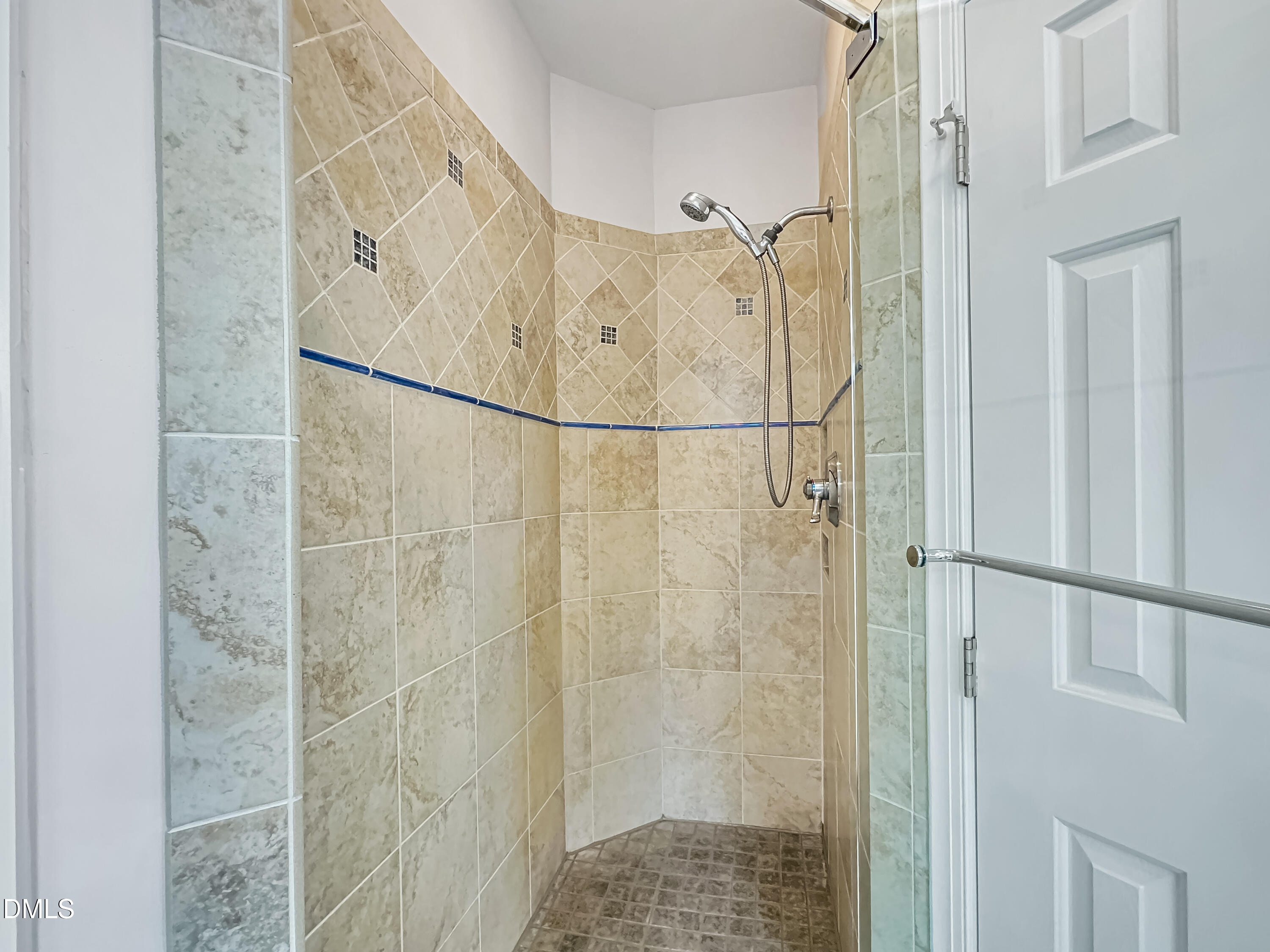 2769 Weaver Hill Drive