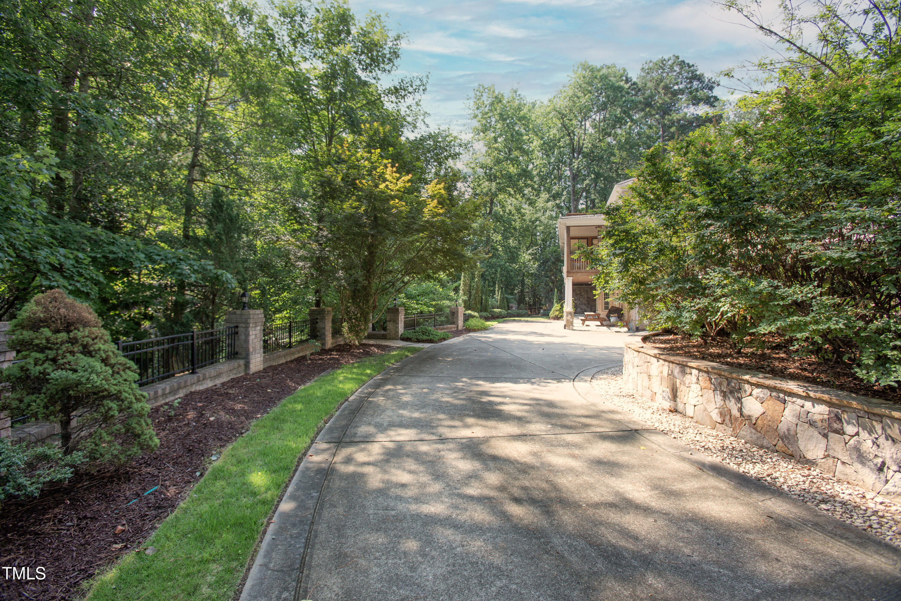 101 Painted Rock Court