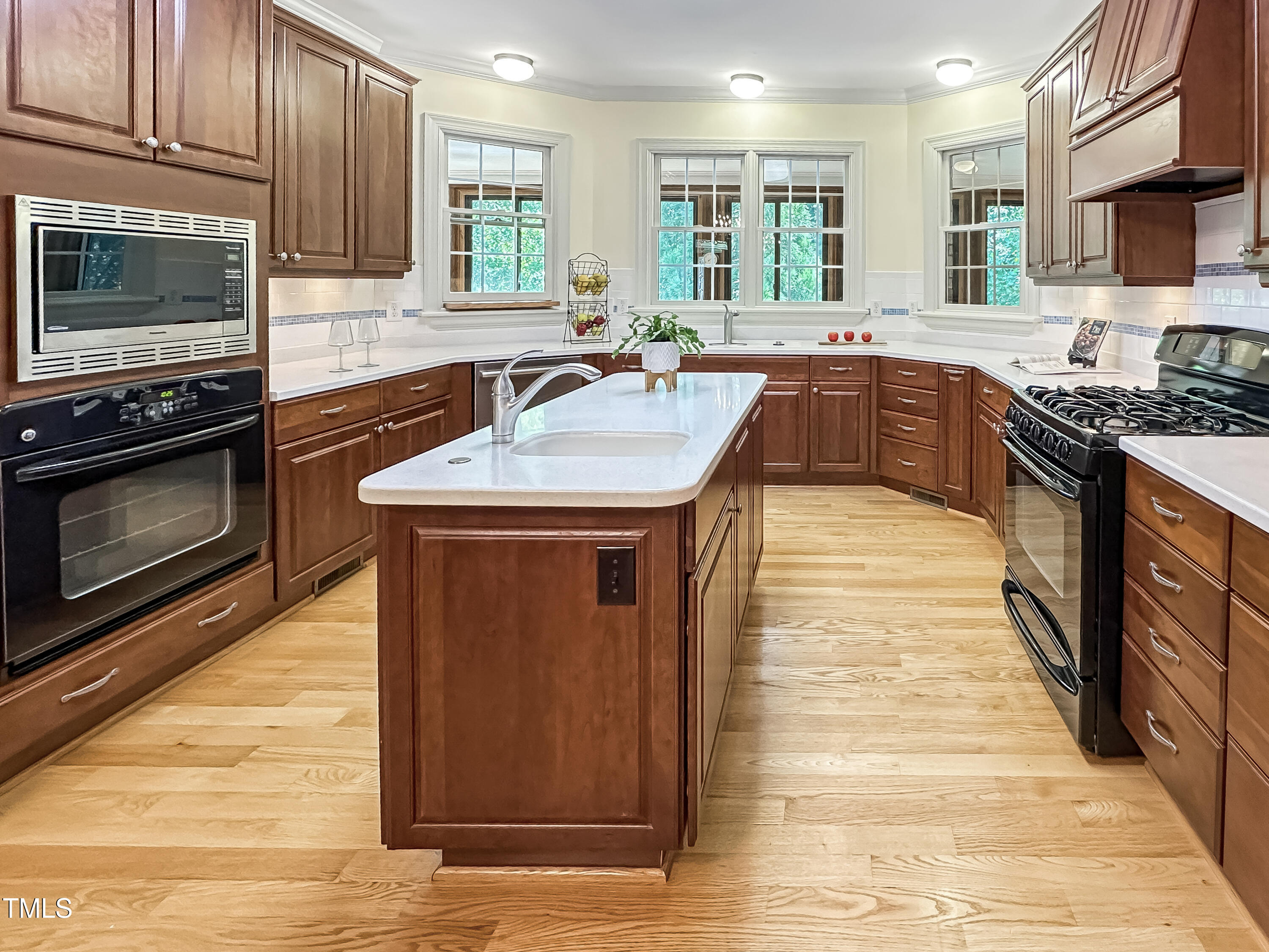 101 Painted Rock Court