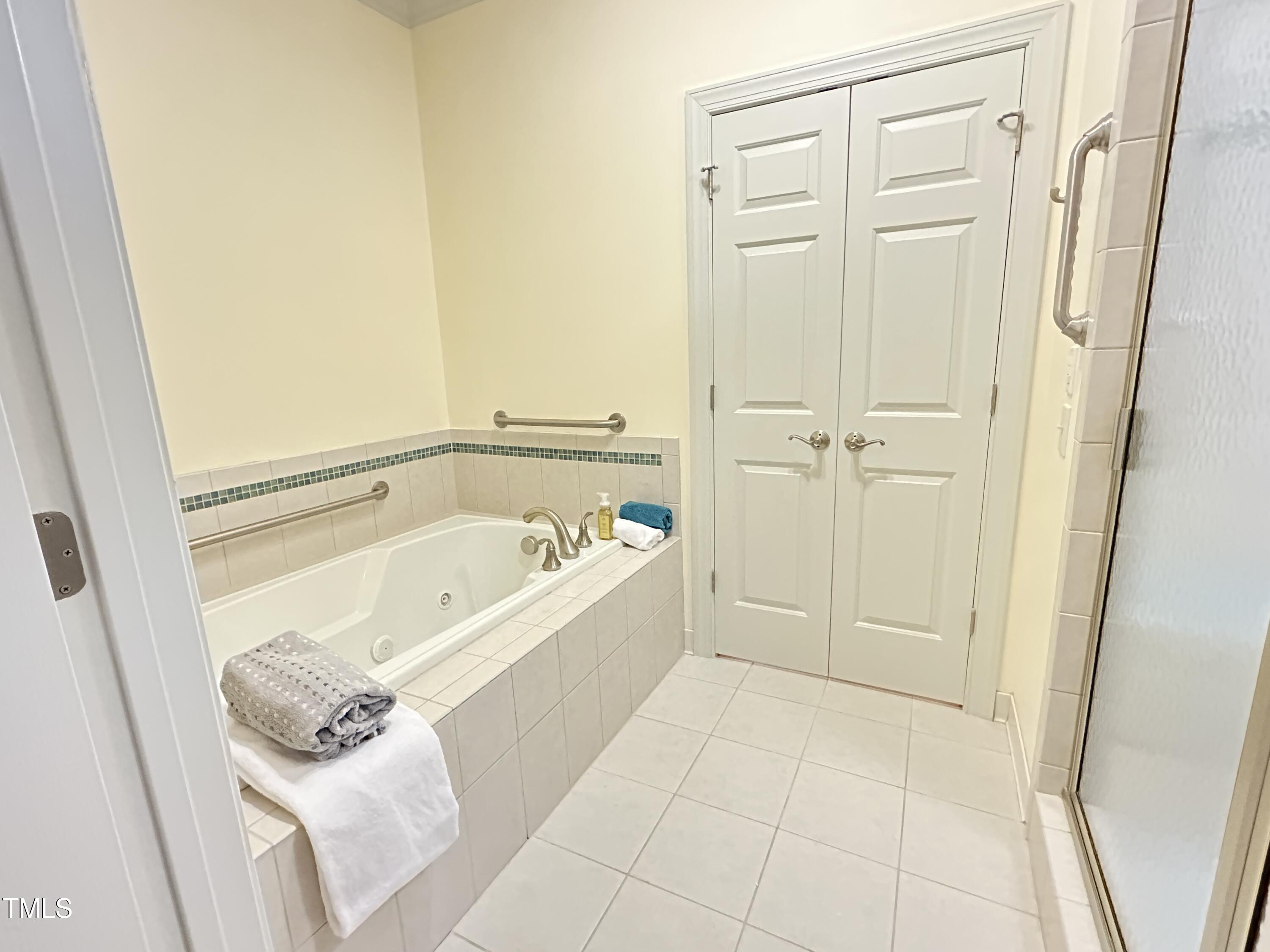 101 Painted Rock Court