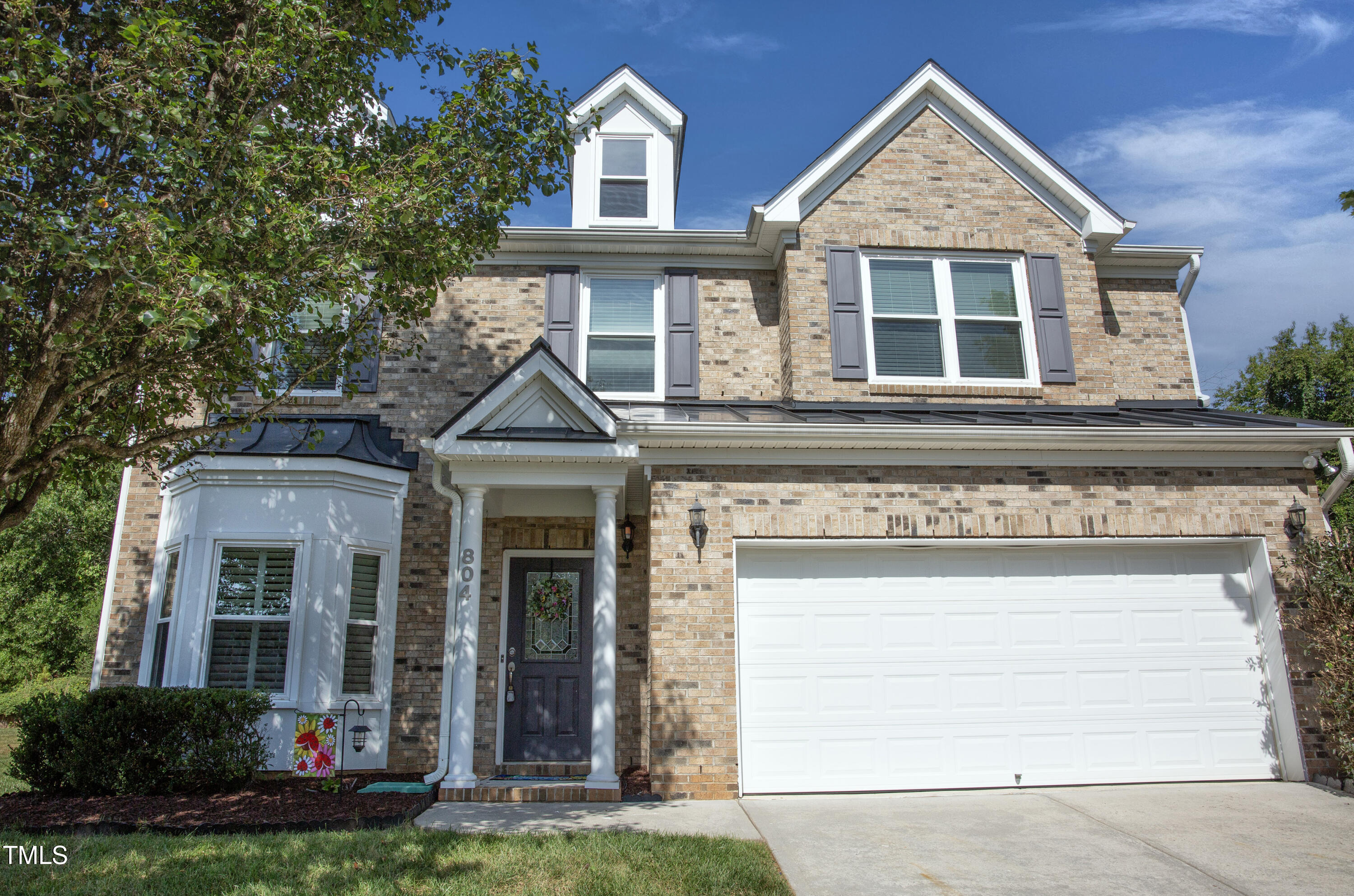 804 Blue Thorn Drive