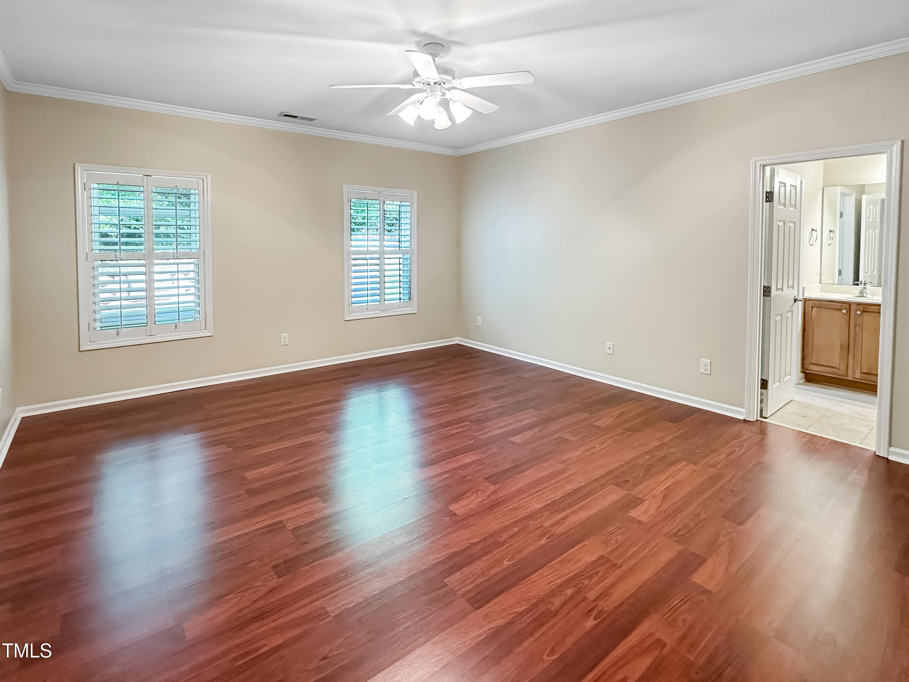 804 Blue Thorn Drive