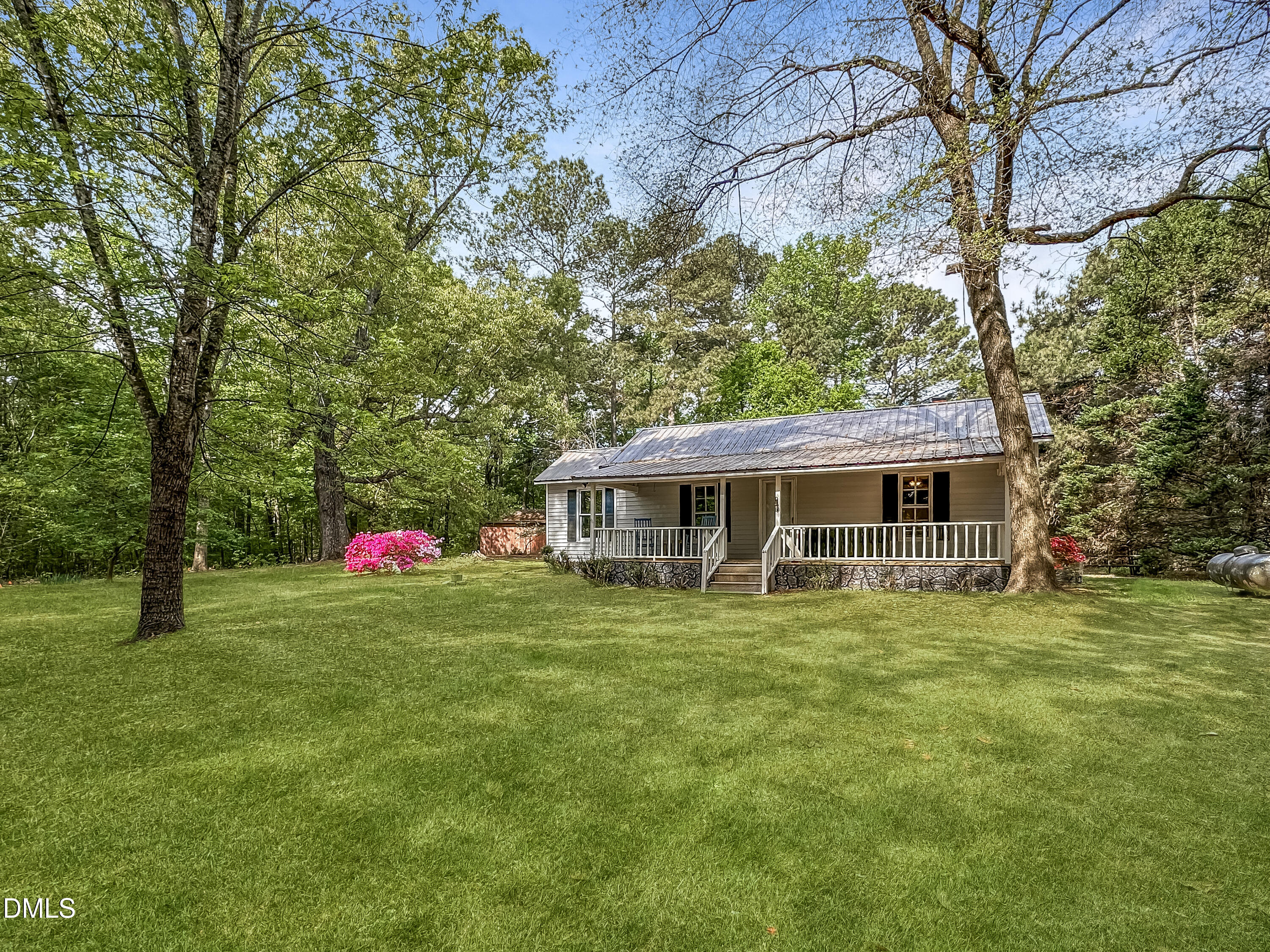 5026 Us 401 Highway S