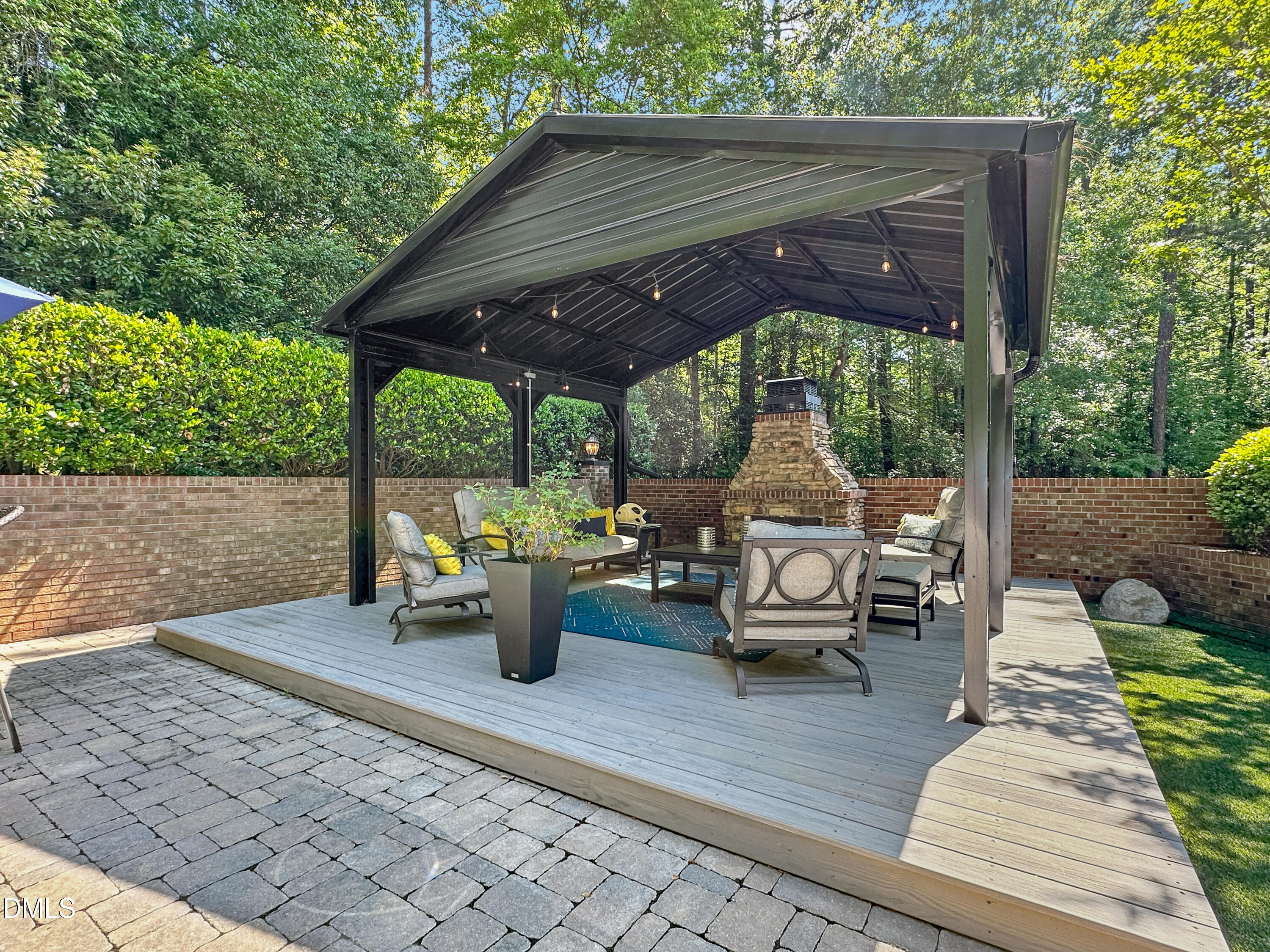 3005 Horse Shoe Farm Road