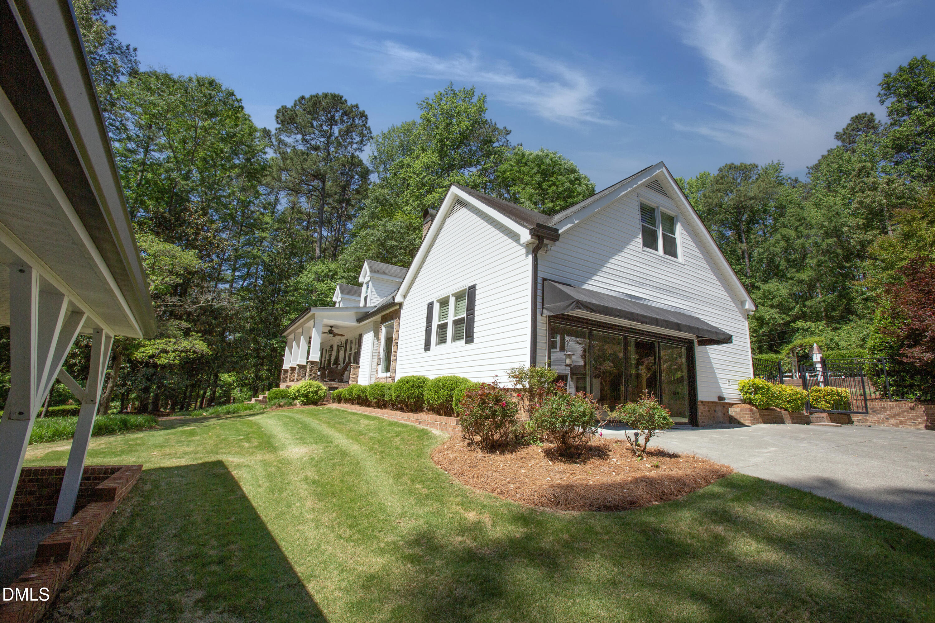 3005 Horse Shoe Farm Road