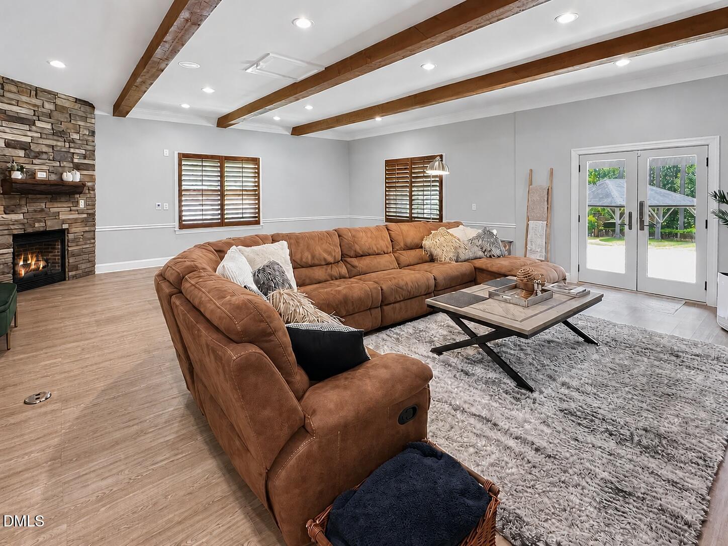 3005 Horse Shoe Farm Road