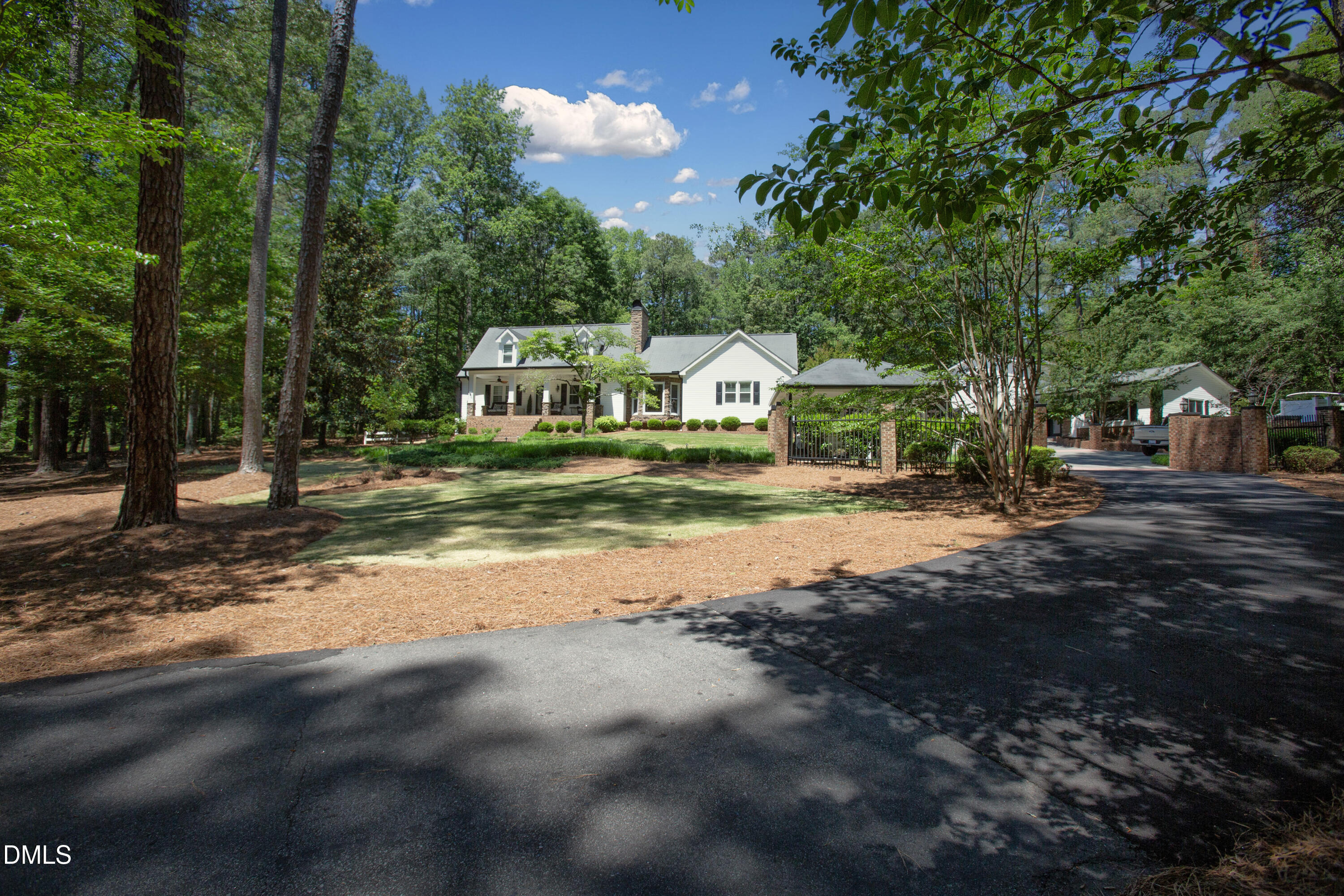 3005 Horse Shoe Farm Road