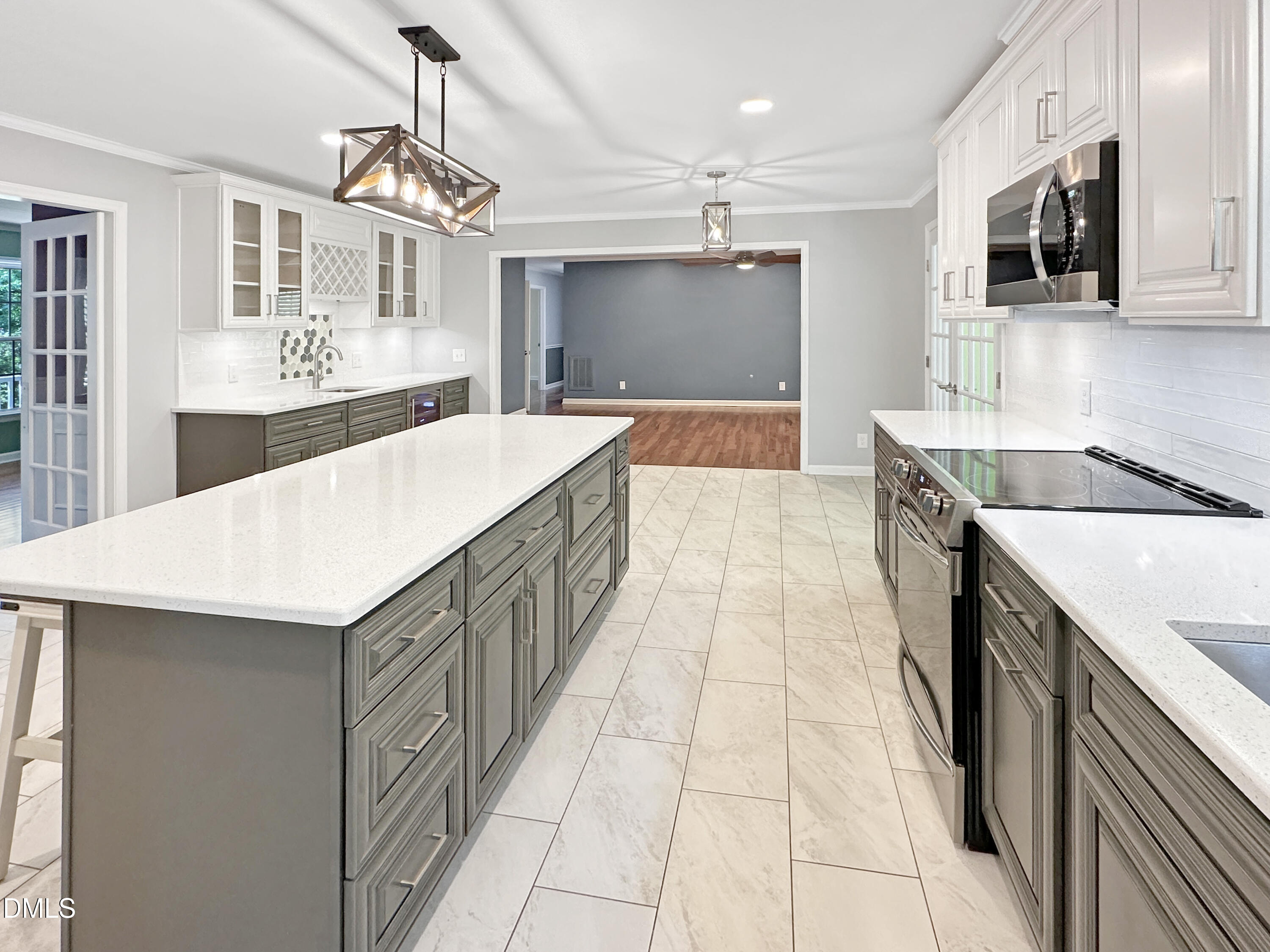 1208 Lake Glad Road