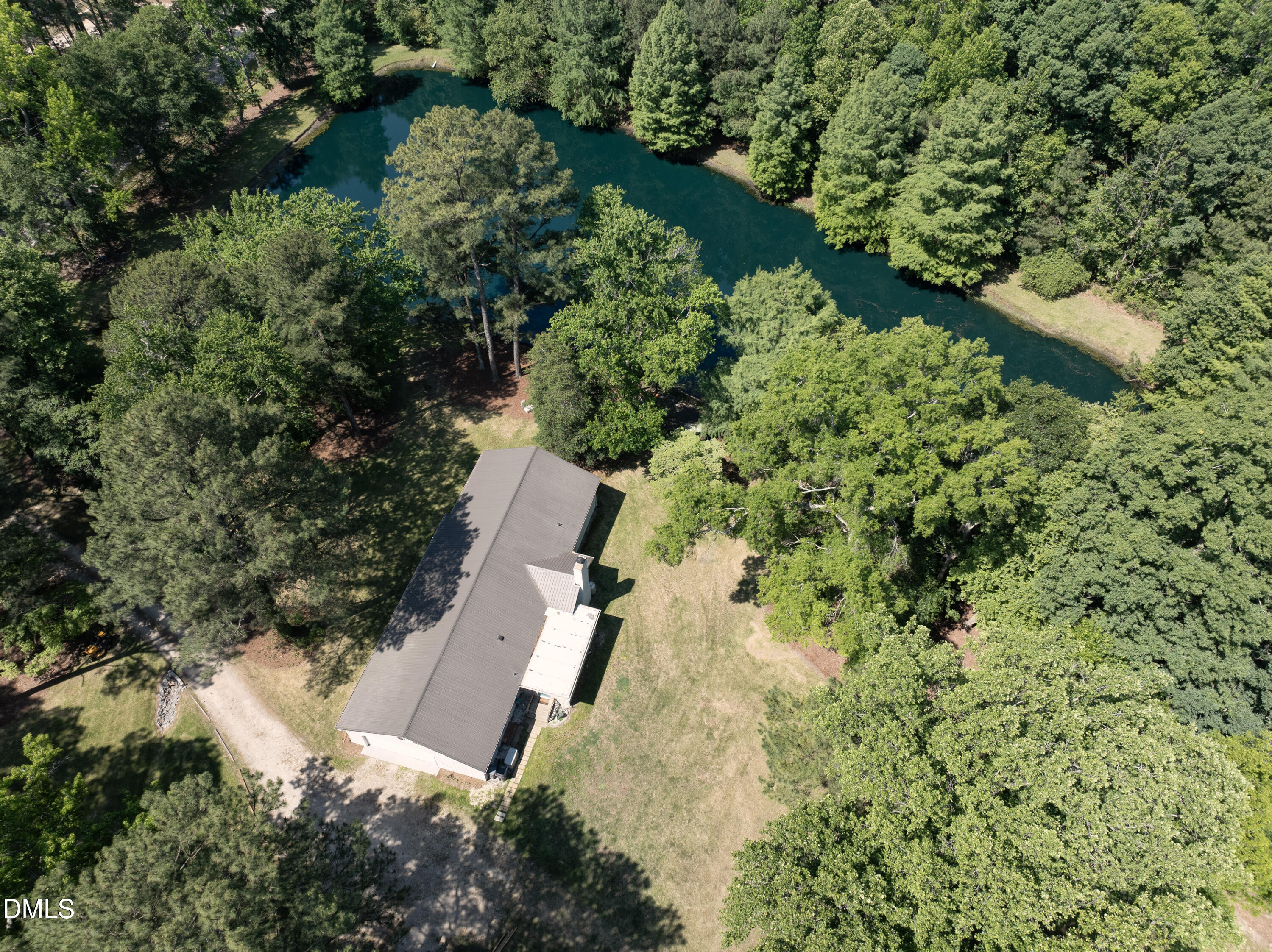 1208 Lake Glad Road