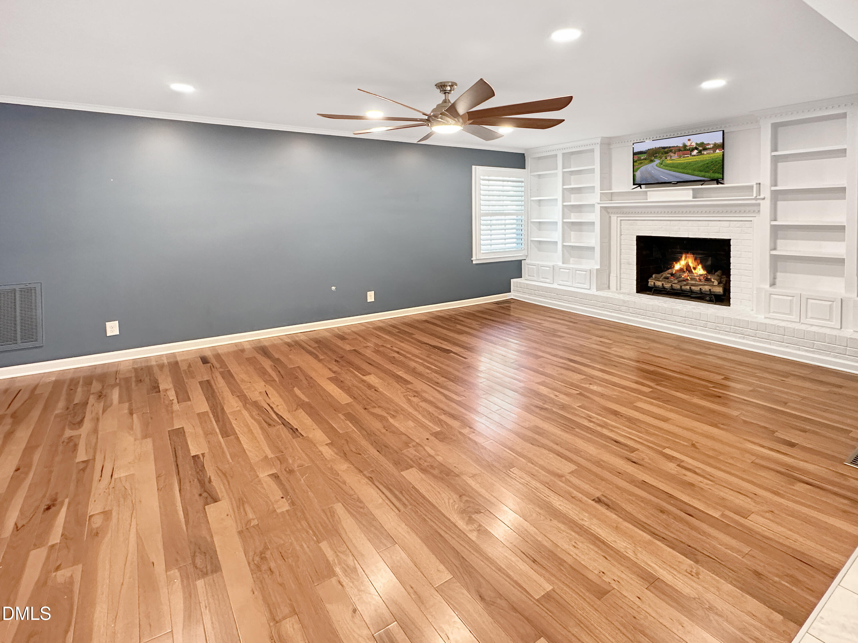 1208 Lake Glad Road