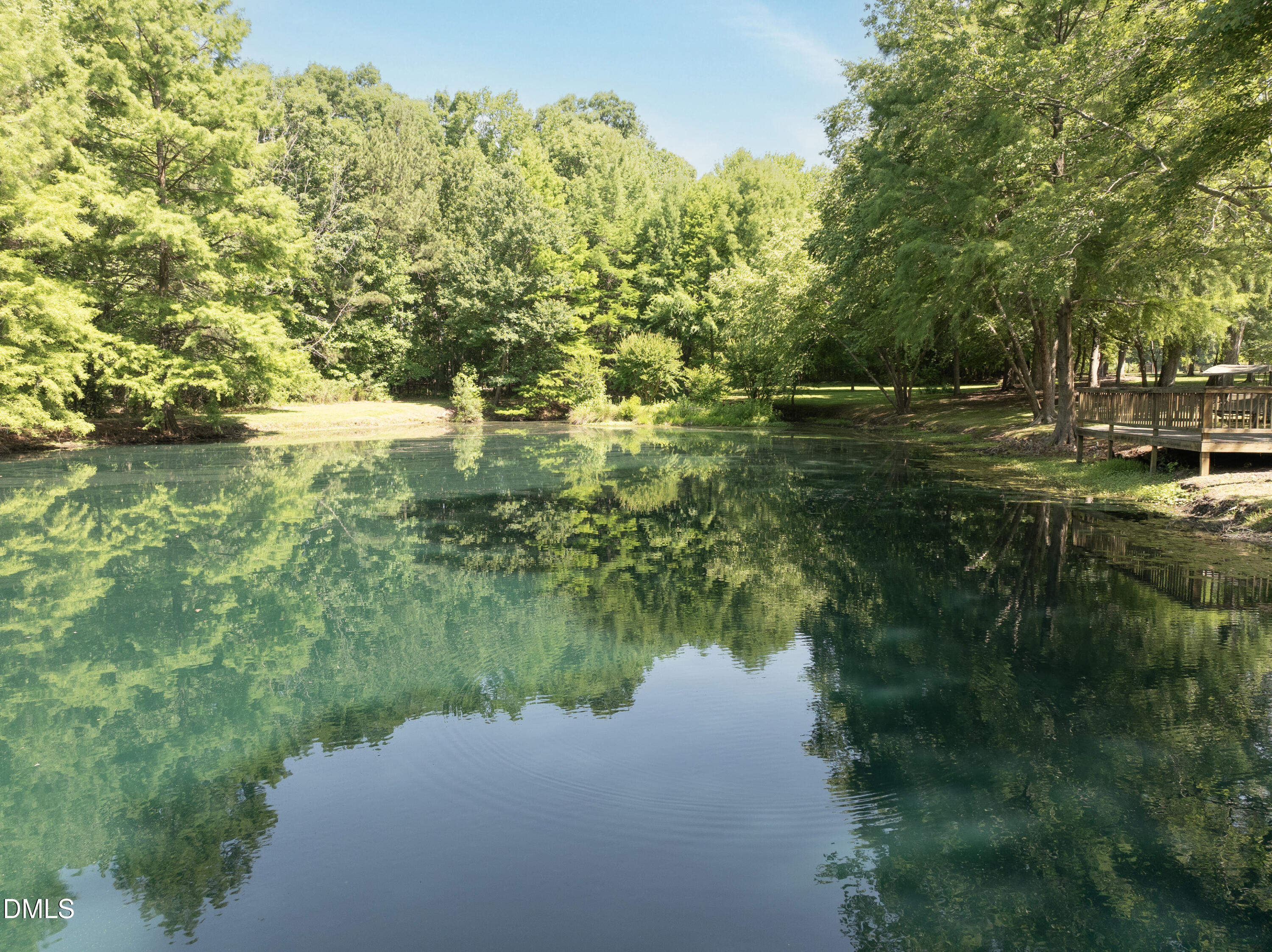 1208 Lake Glad Road