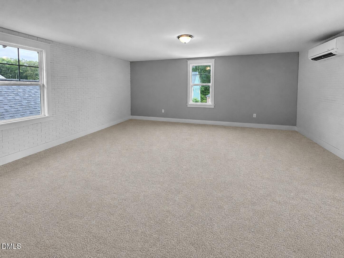 1037 Whitehall Circle