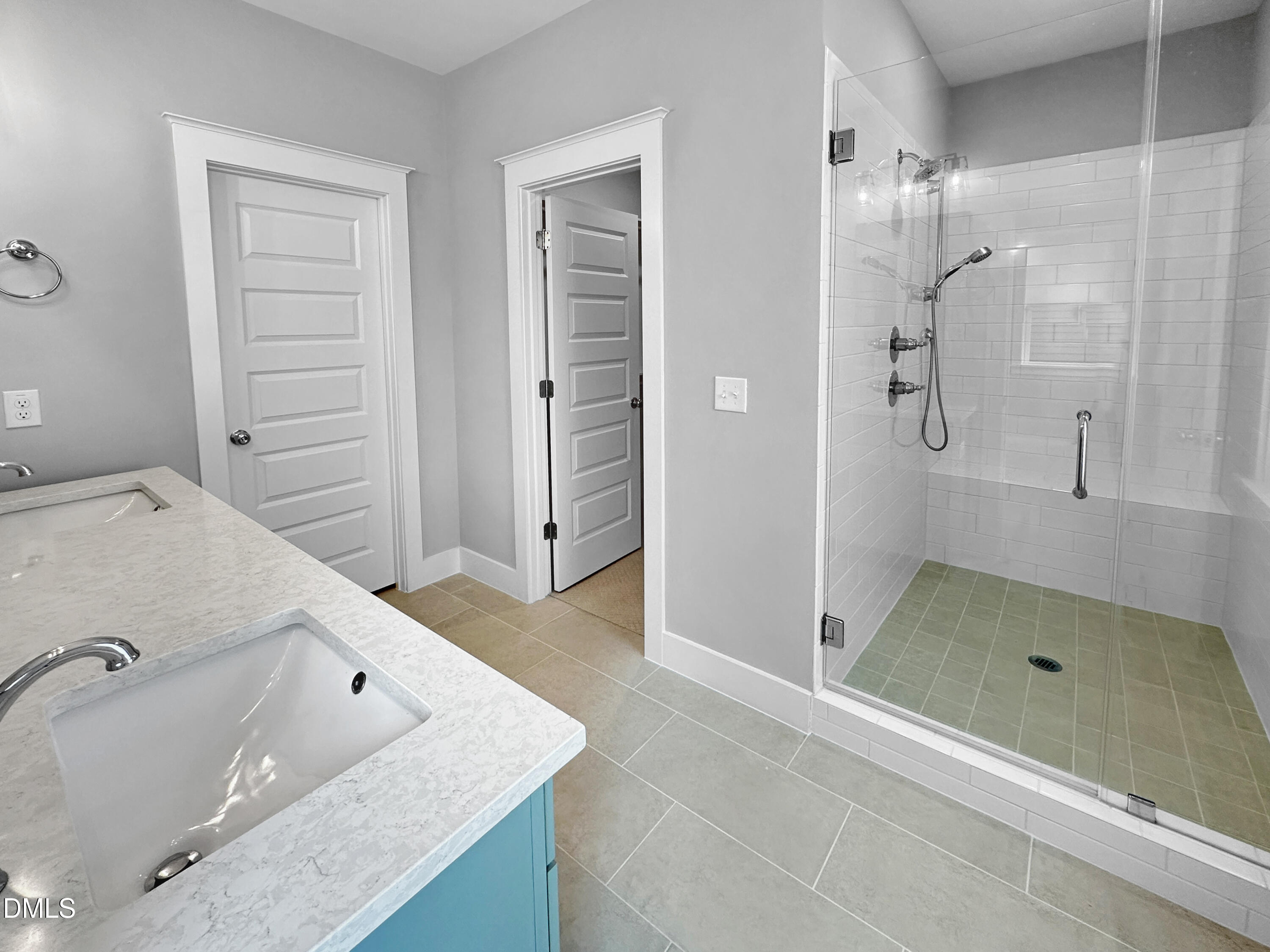 1037 Whitehall Circle