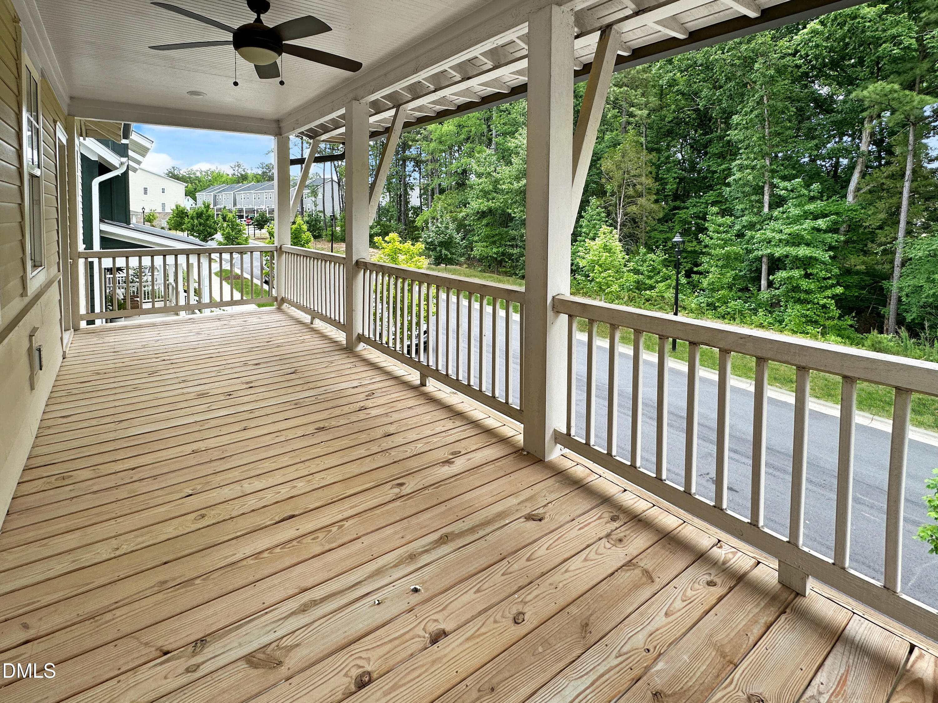 1037 Whitehall Circle