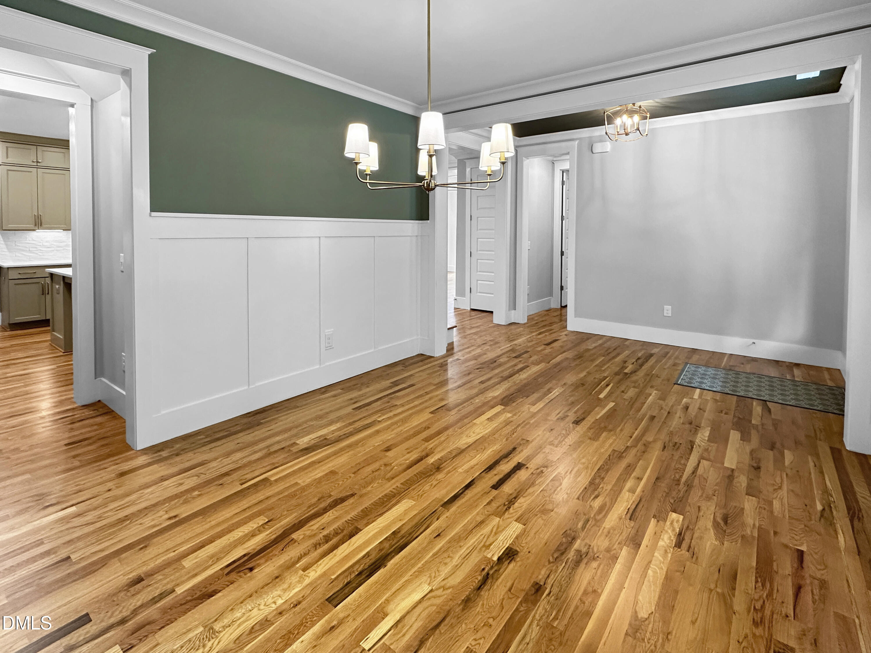 1037 Whitehall Circle