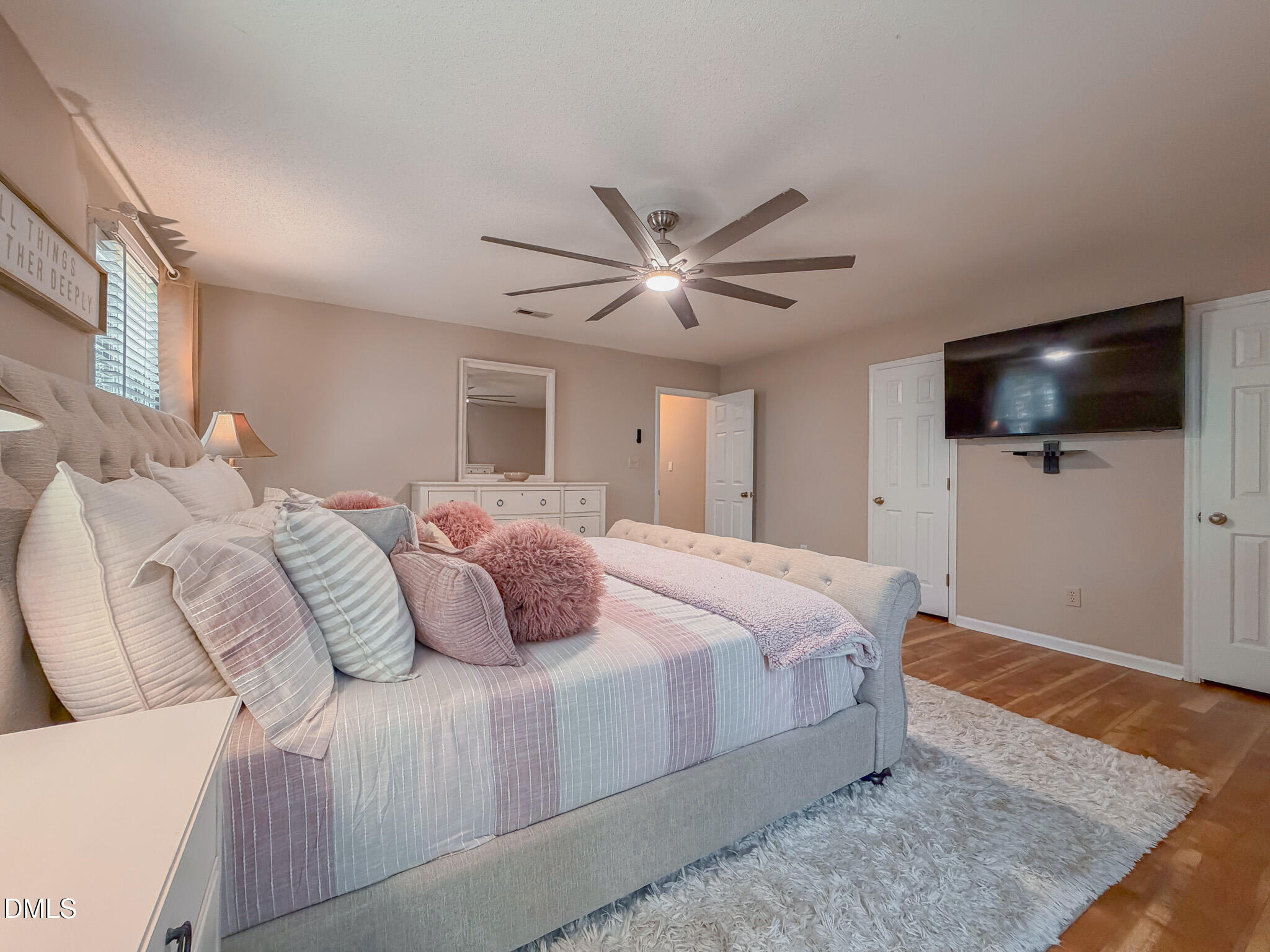 5301 Sky Lane Drive