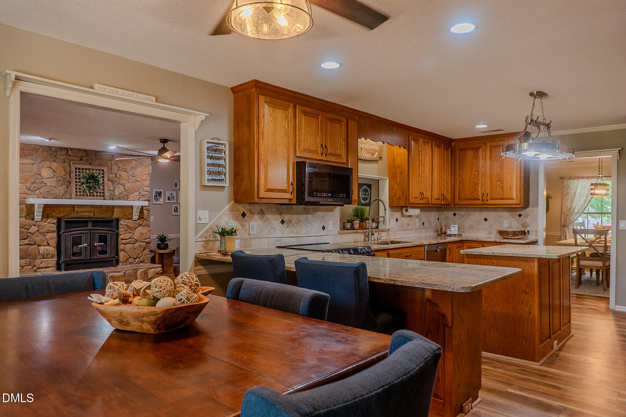 5301 Sky Lane Drive