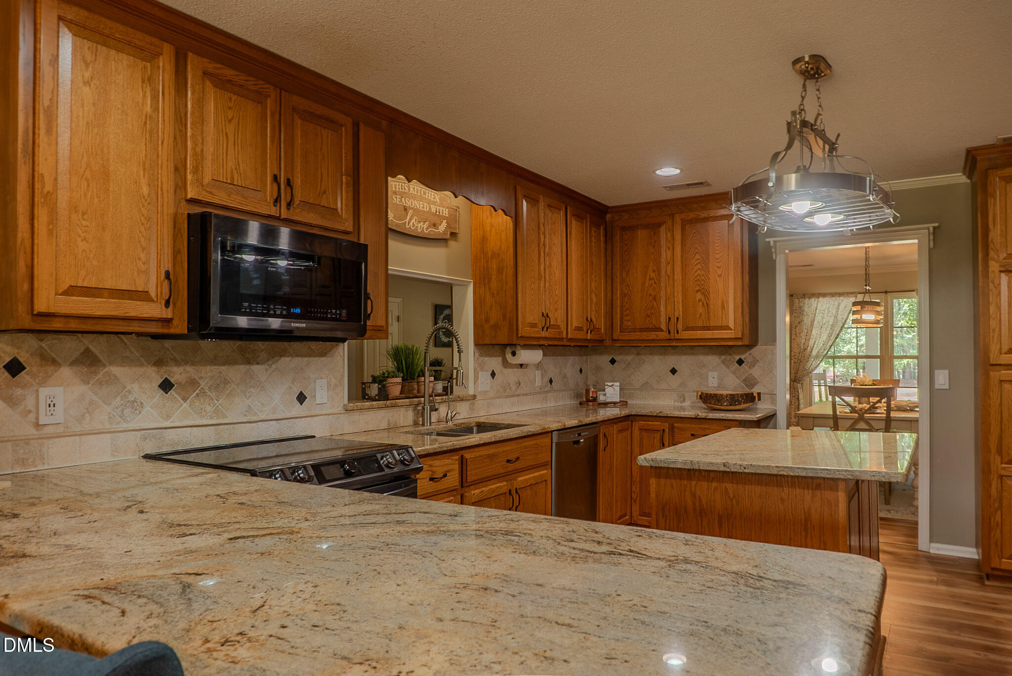 5301 Sky Lane Drive