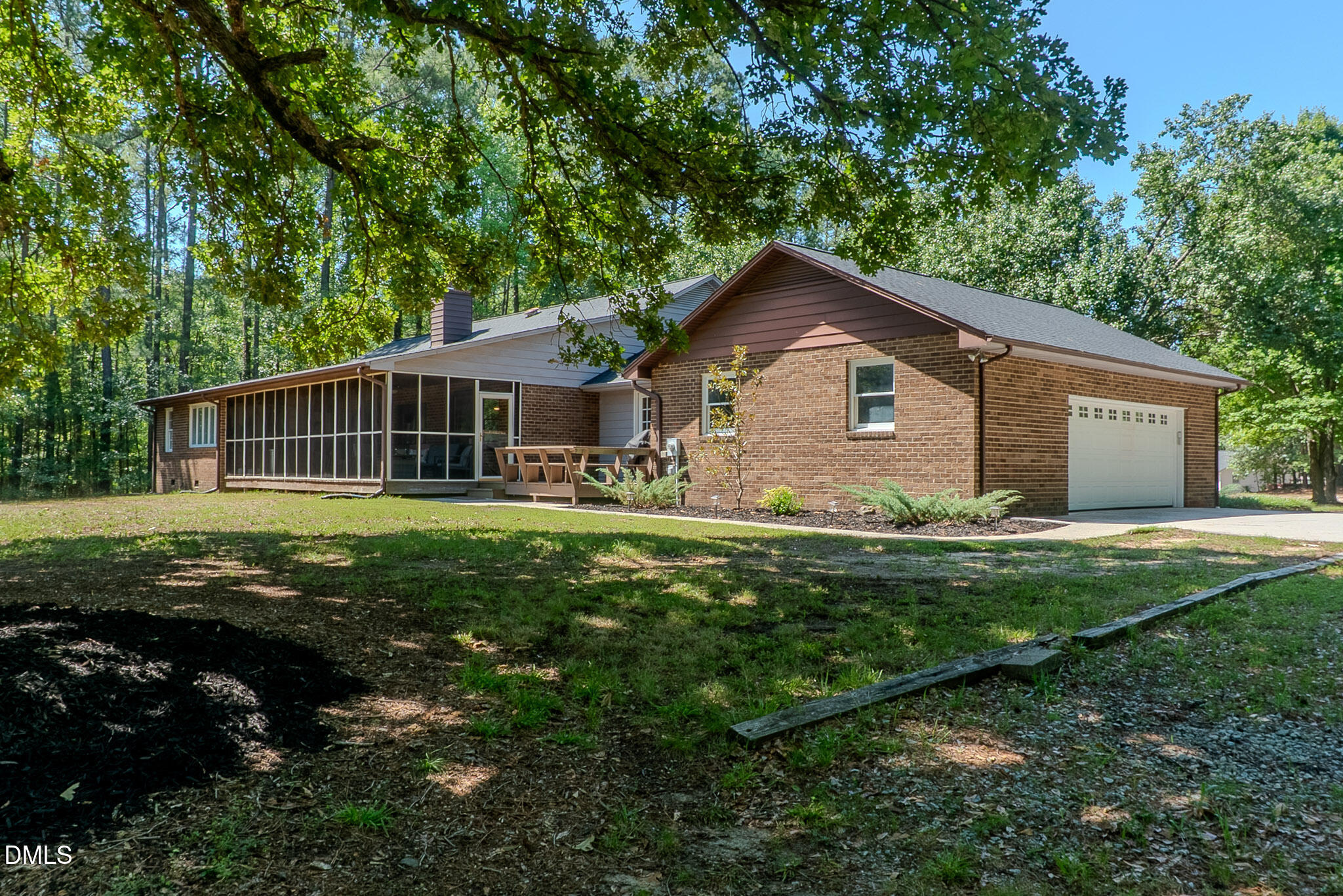 5301 Sky Lane Drive