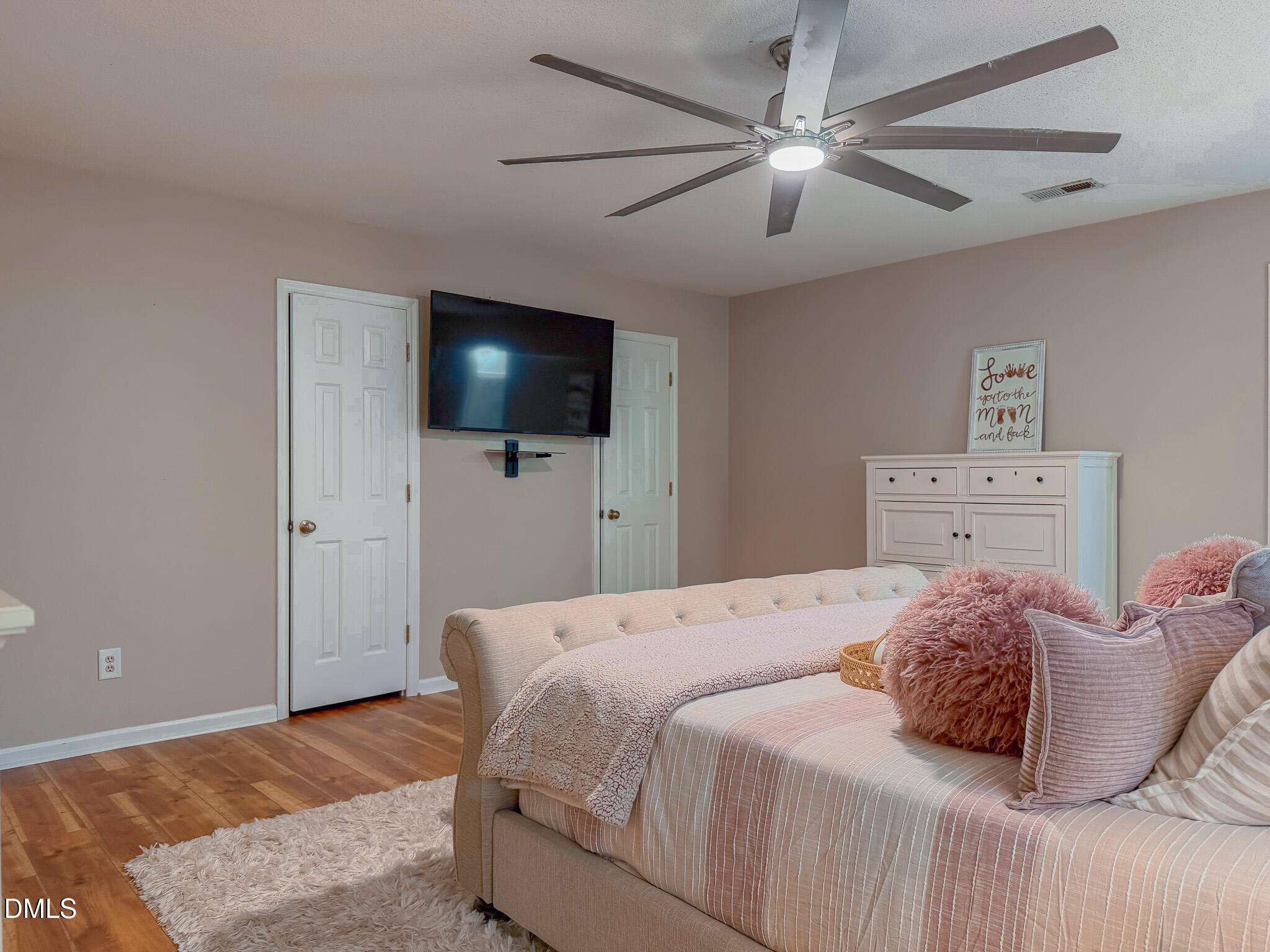 5301 Sky Lane Drive