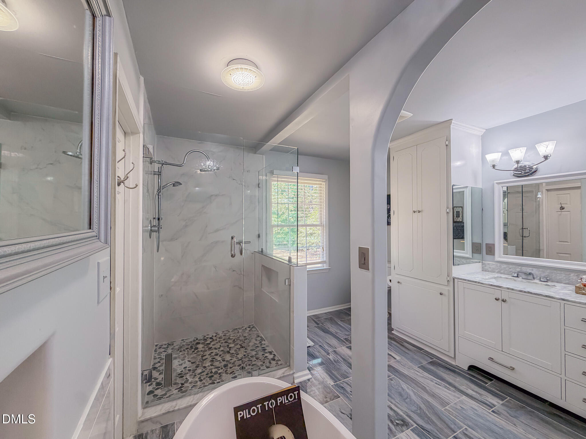 5301 Sky Lane Drive