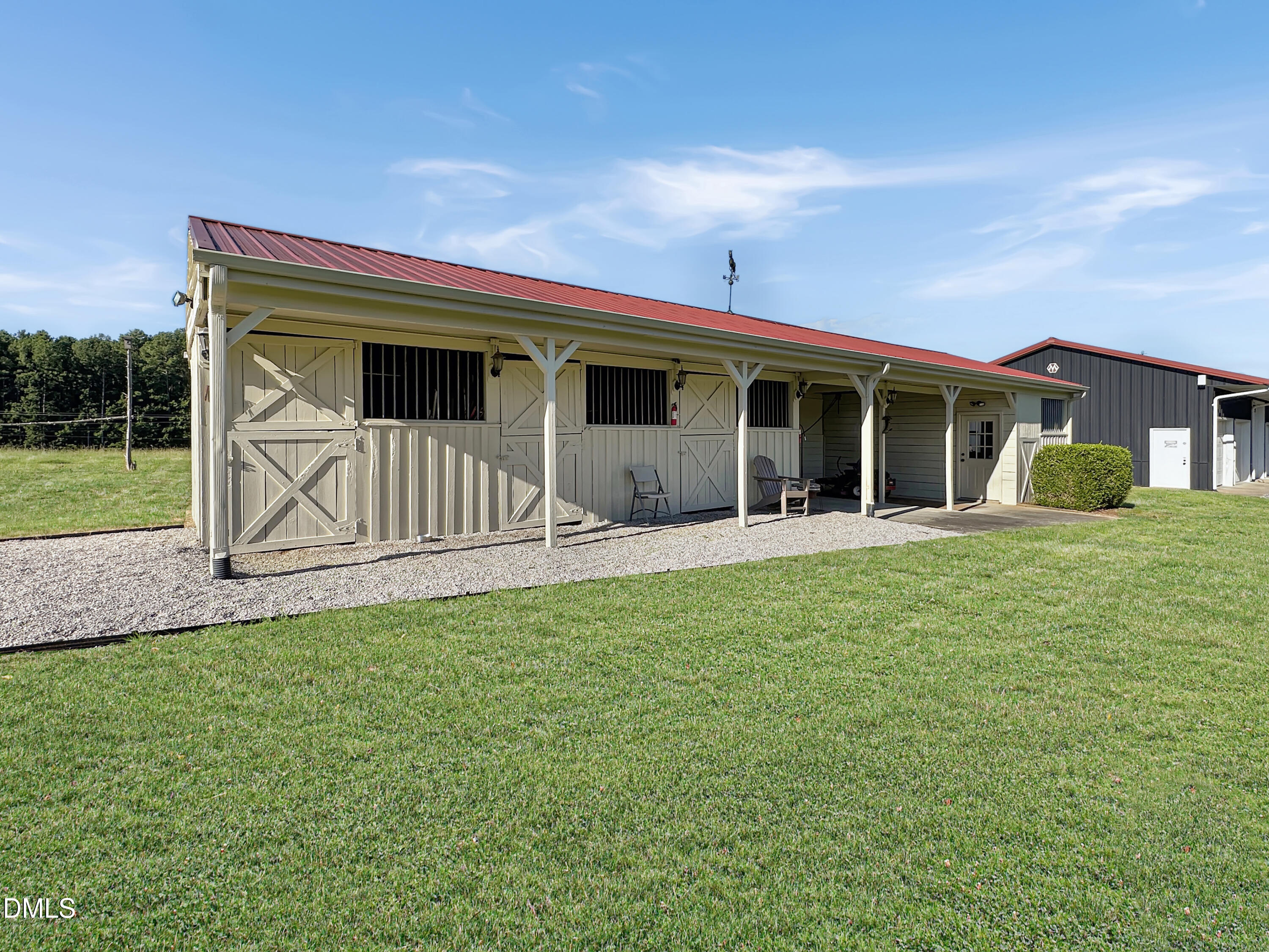 32 Wes Sandling Road