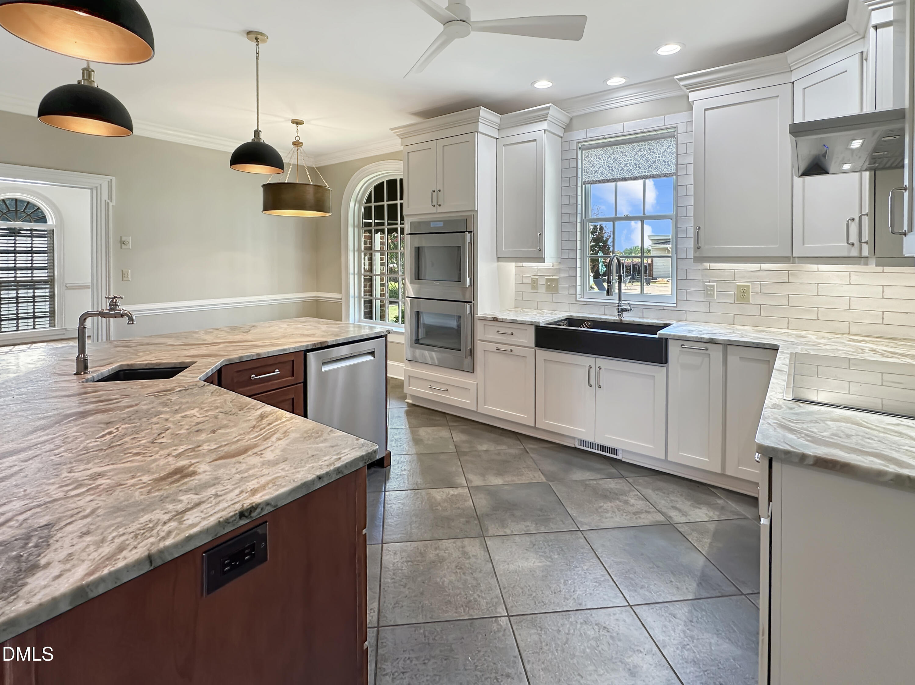 32 Wes Sandling Road