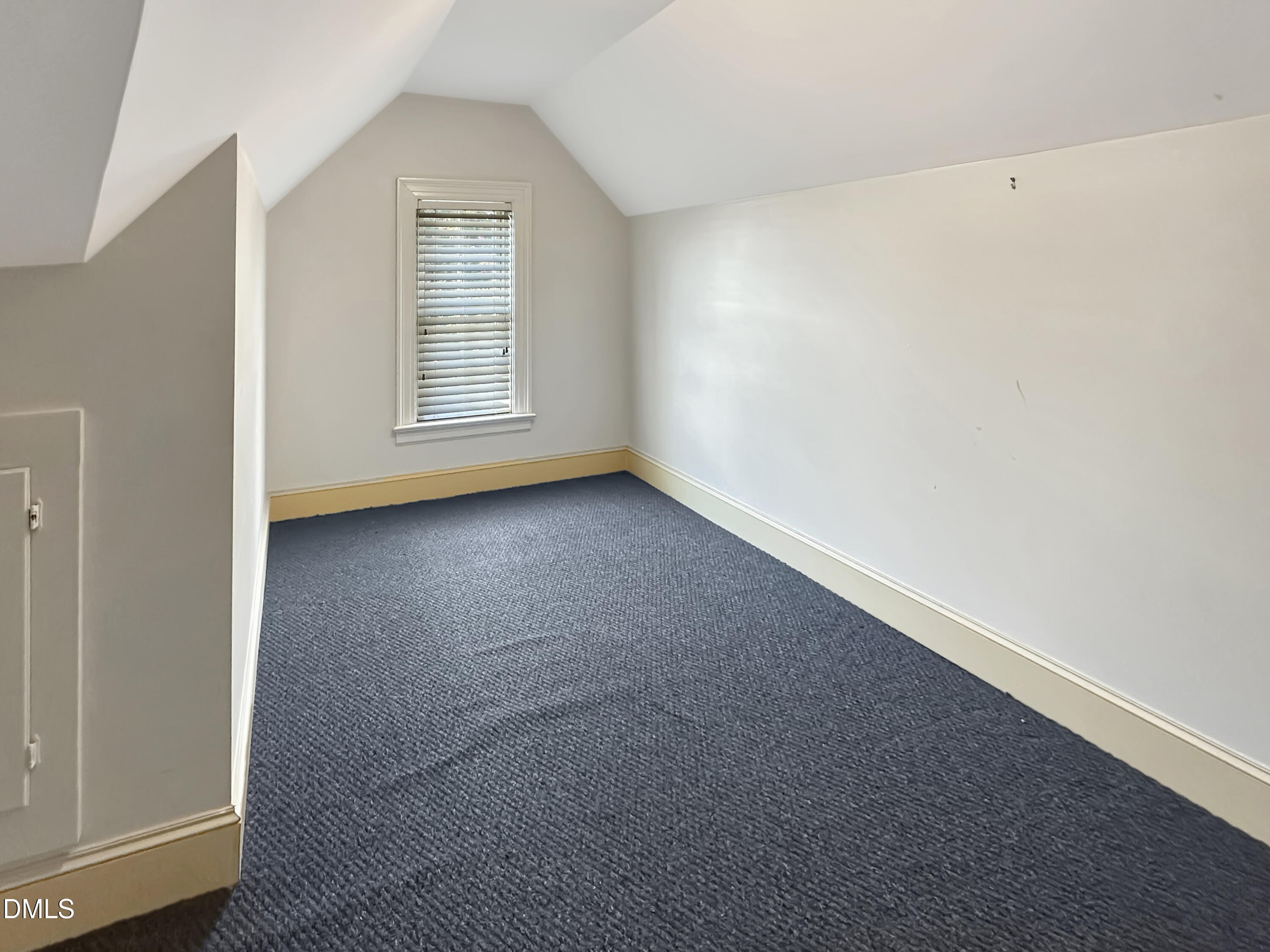 32 Wes Sandling Road