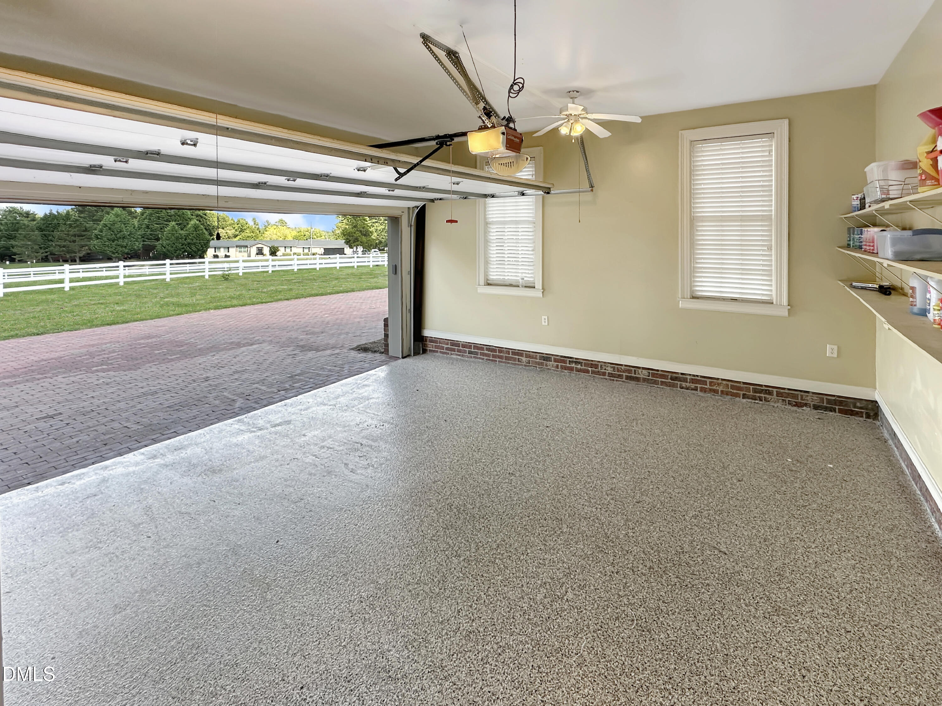 32 Wes Sandling Road
