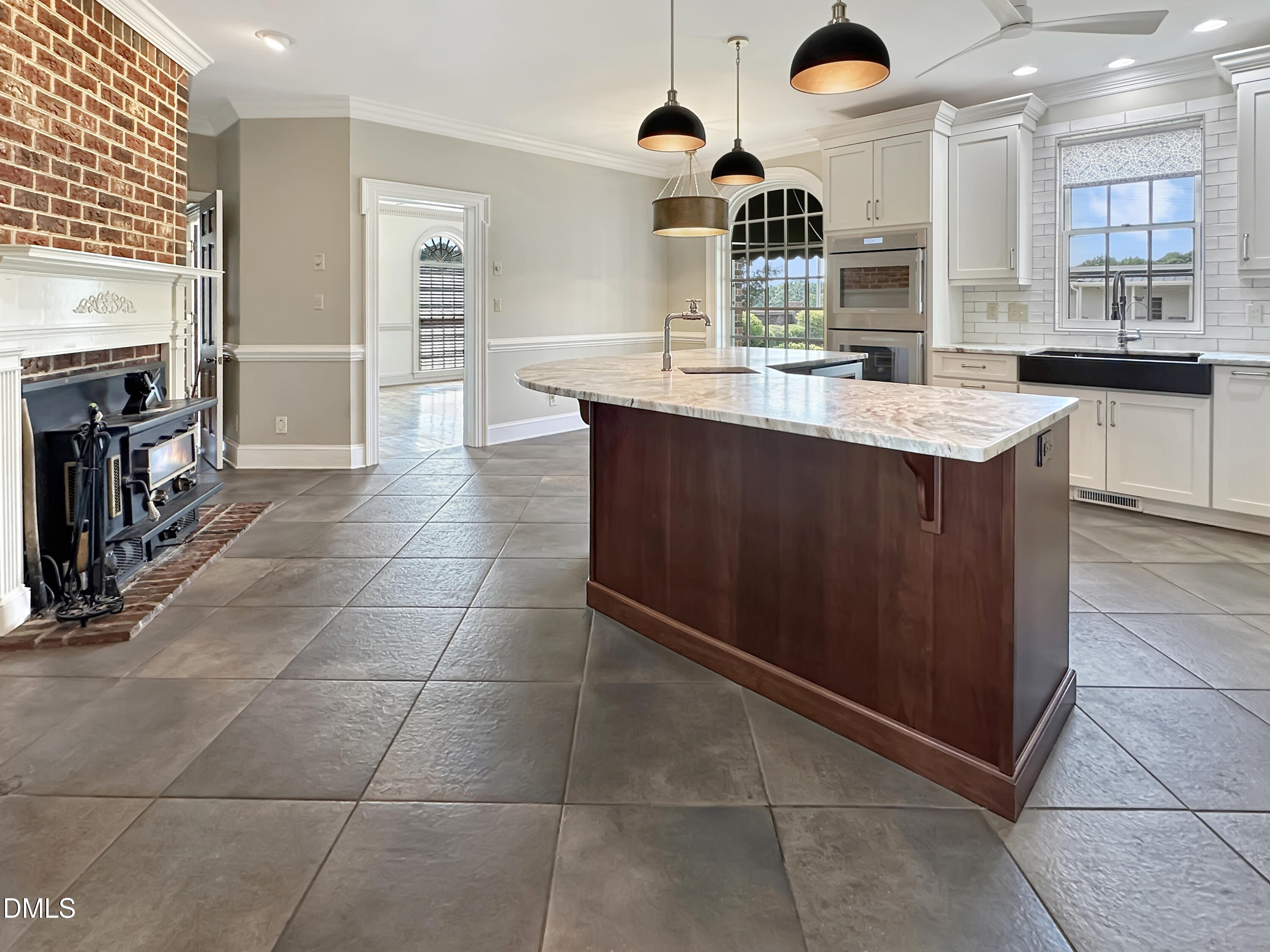 32 Wes Sandling Road