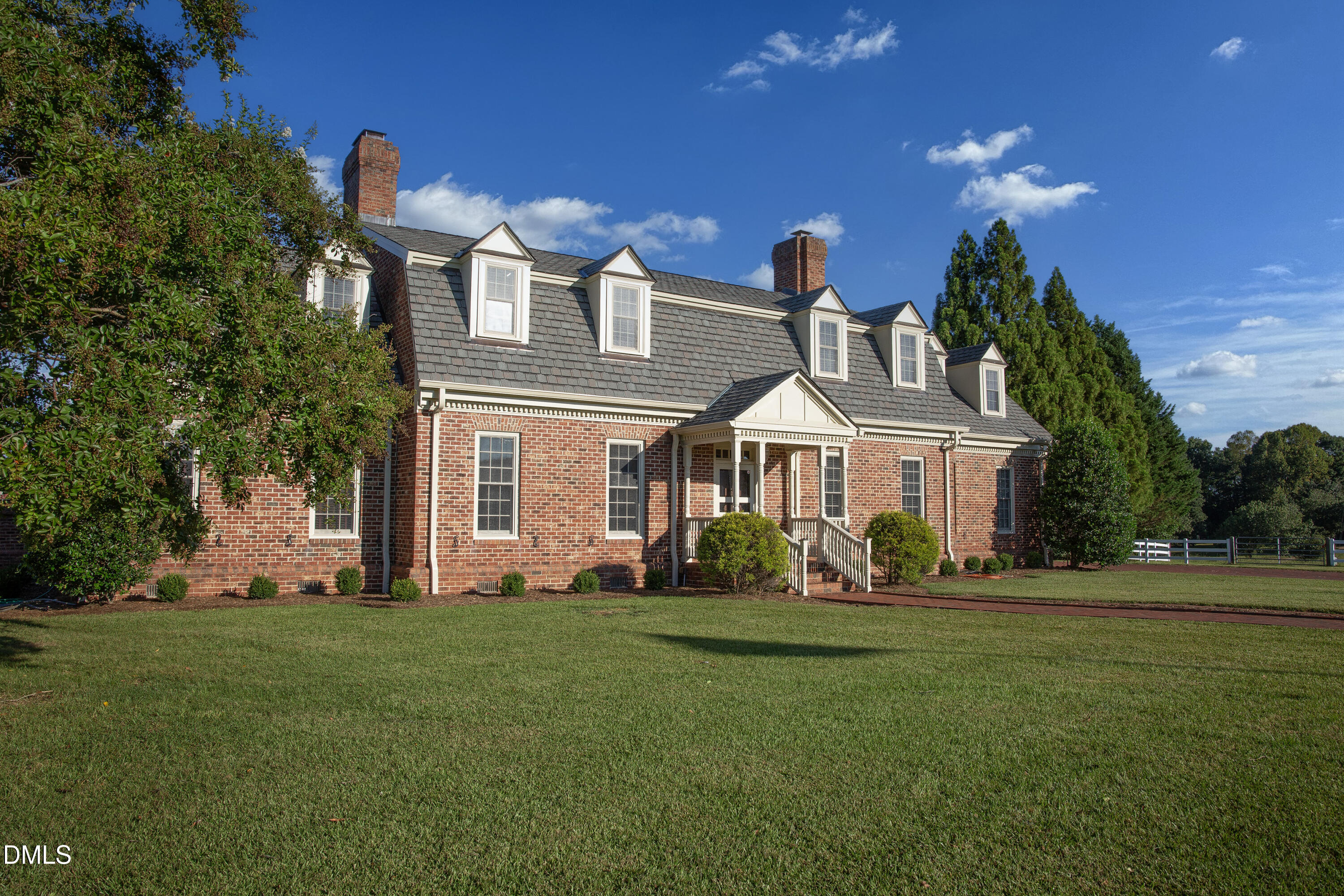 32 Wes Sandling Road