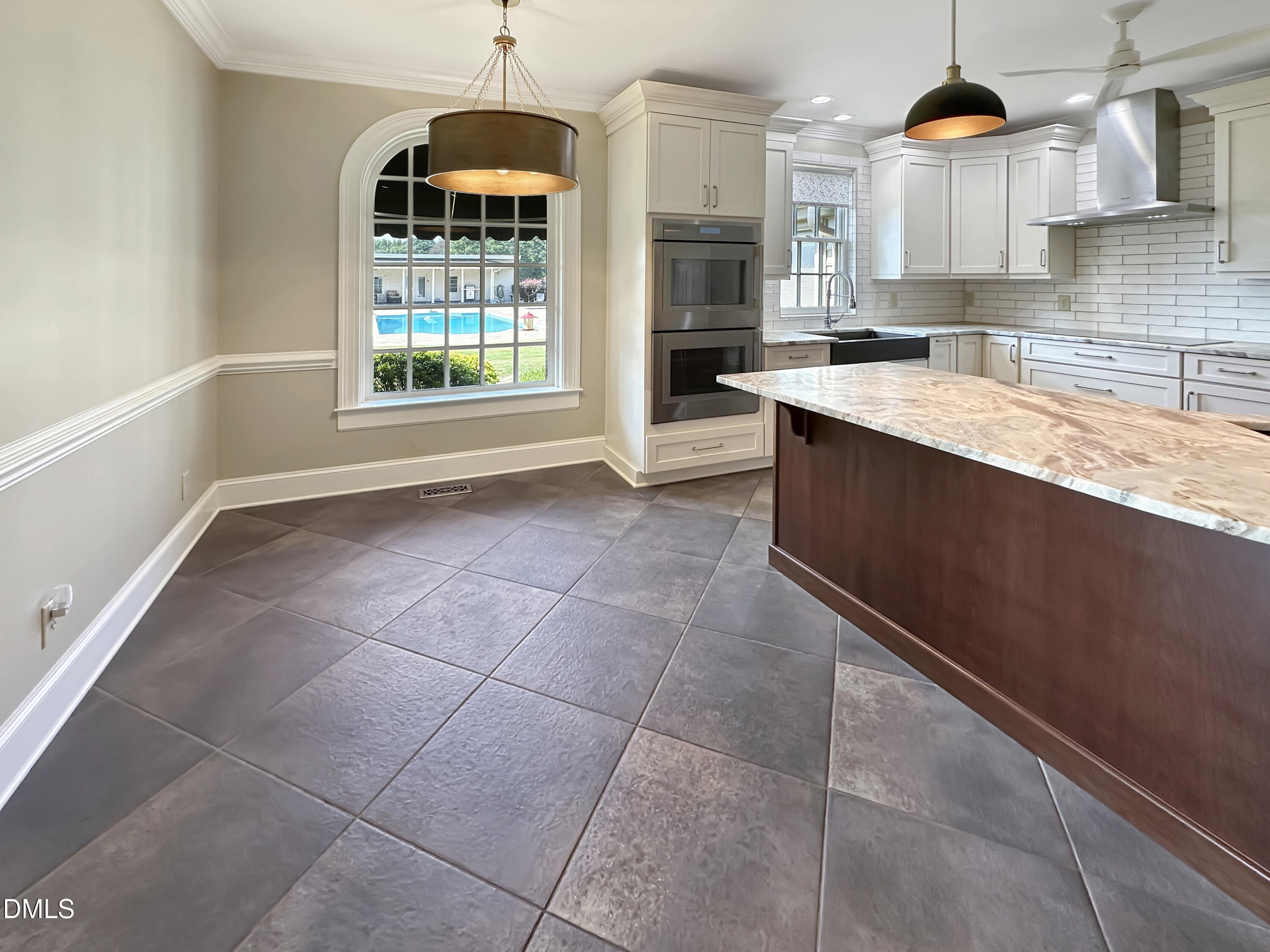 32 Wes Sandling Road