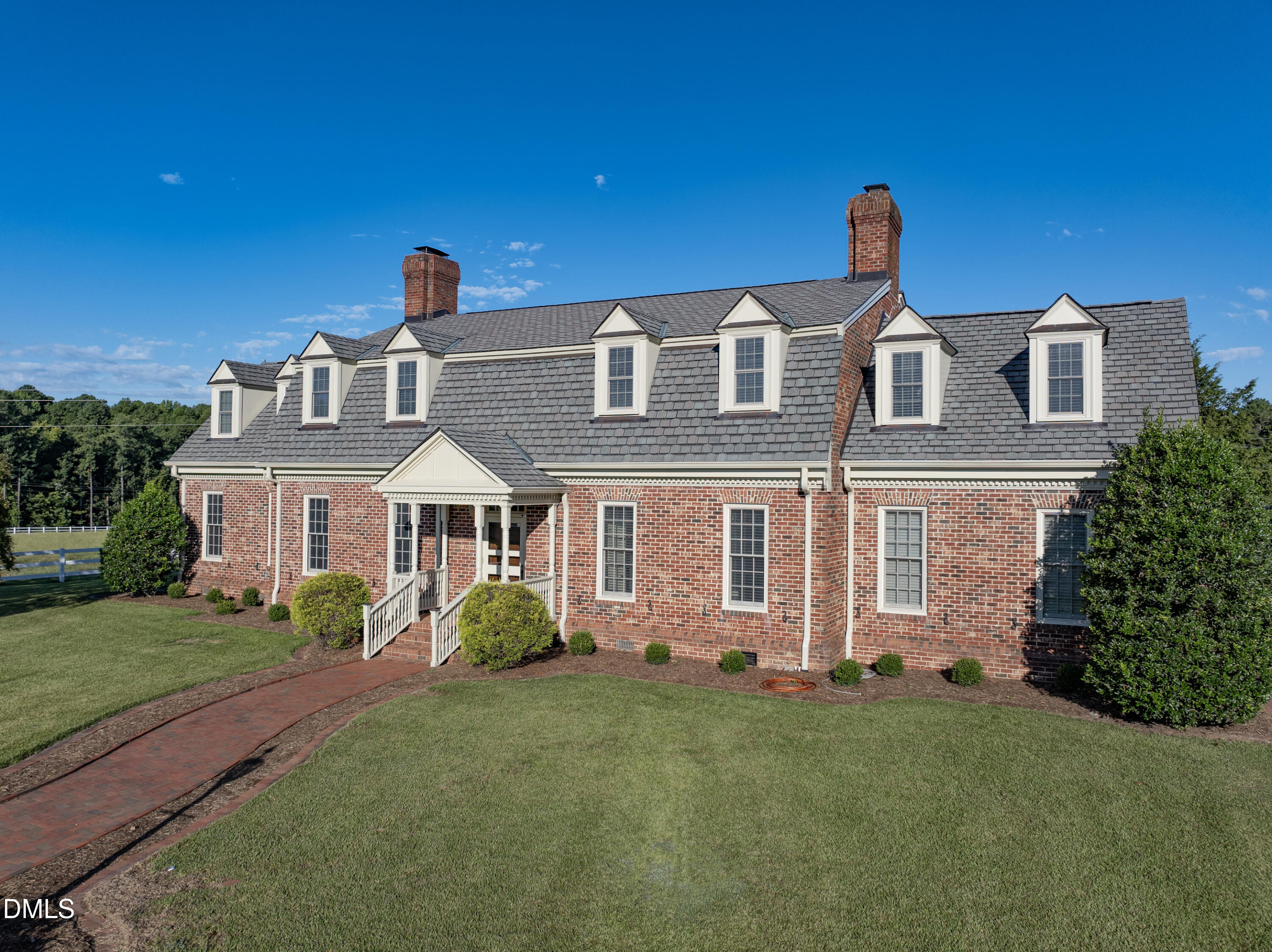 32 Wes Sandling Road