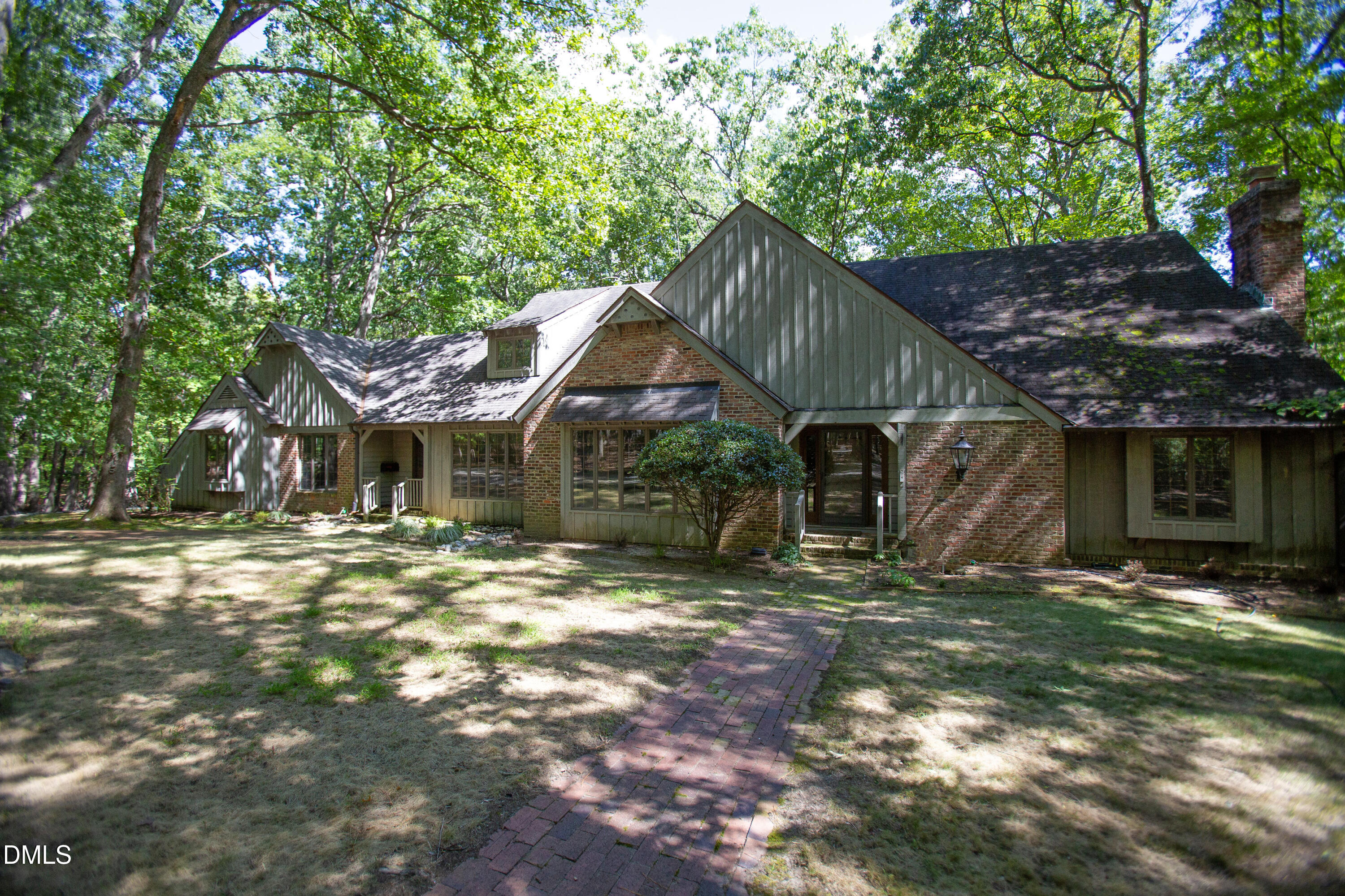 1716 Brassfield Road