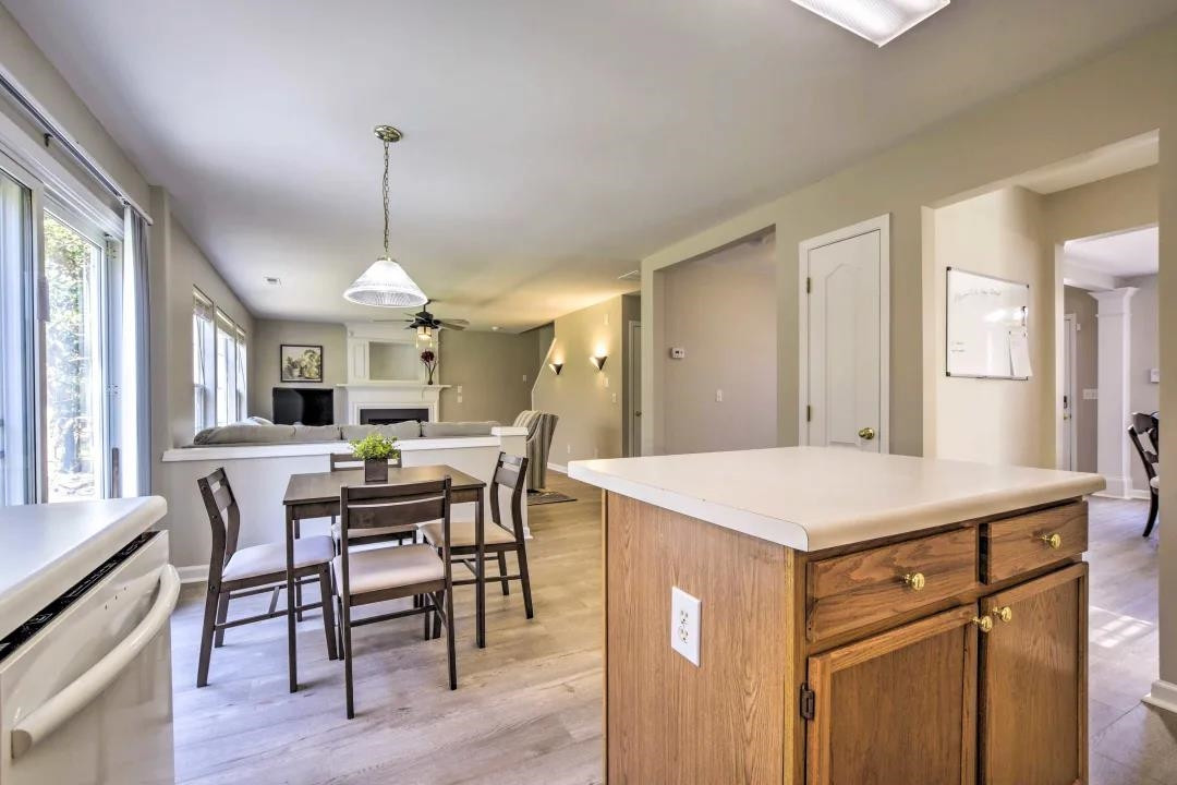 4801 Loganshire Lane