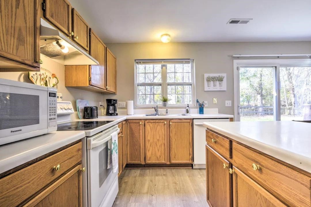 4801 Loganshire Lane