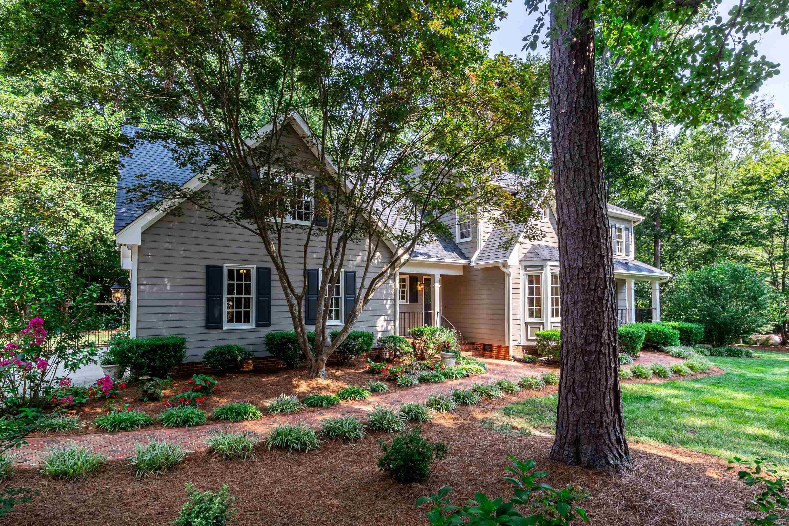 5408 Rockholly Court