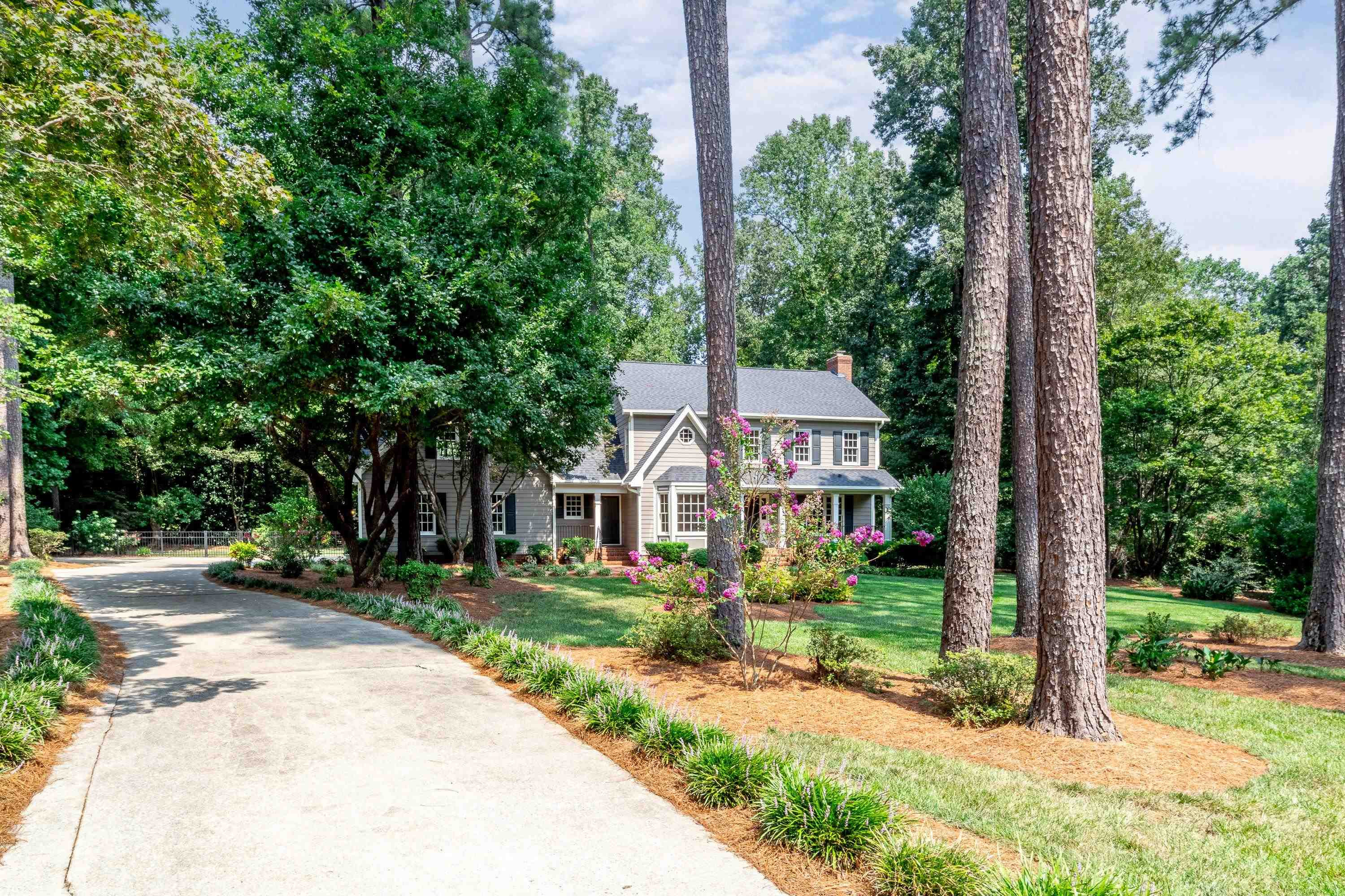 5408 Rockholly Court