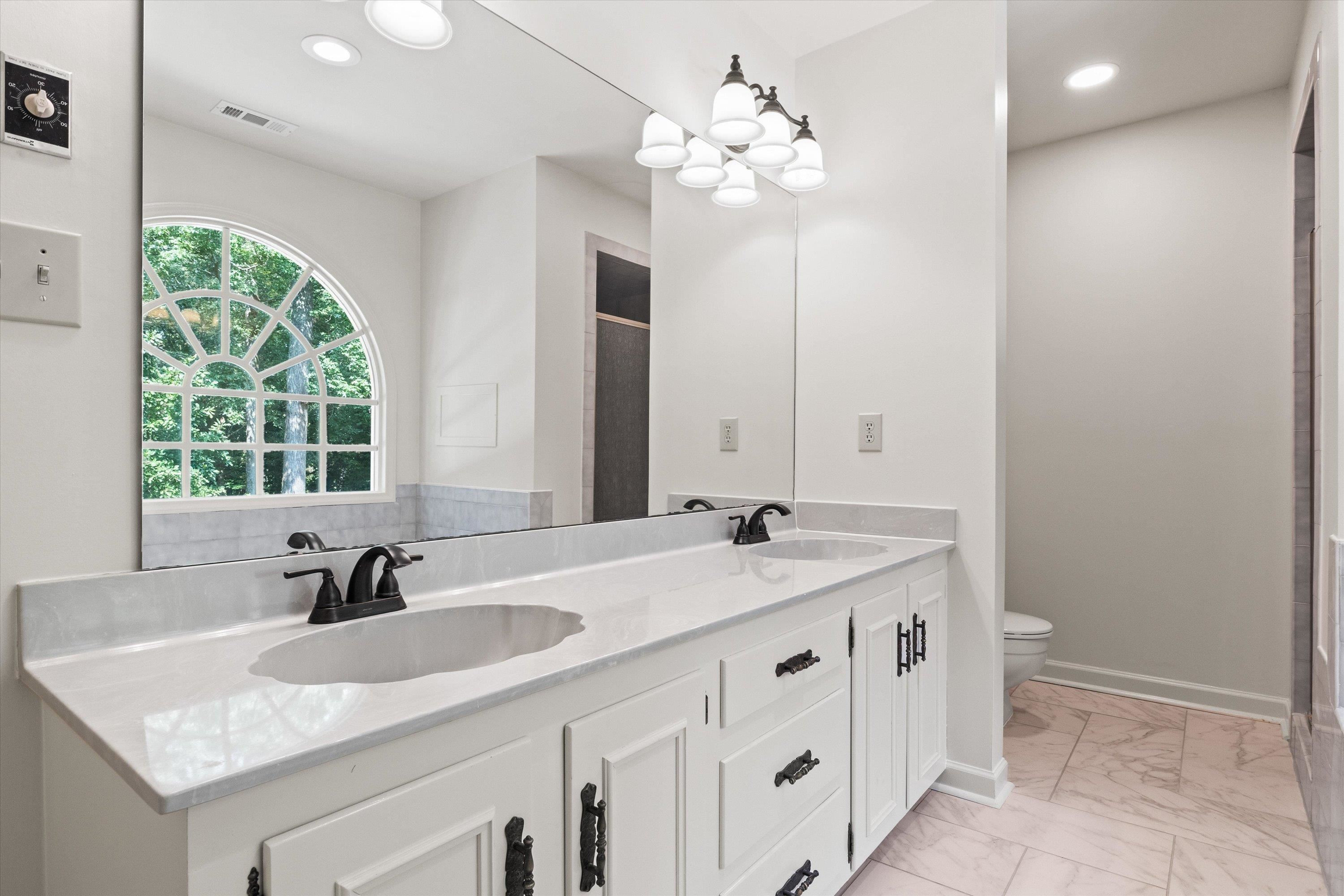 5408 Rockholly Court