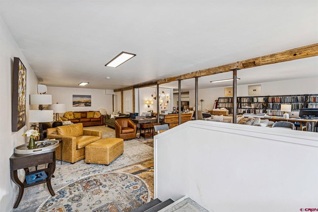 120 W Ninth Street